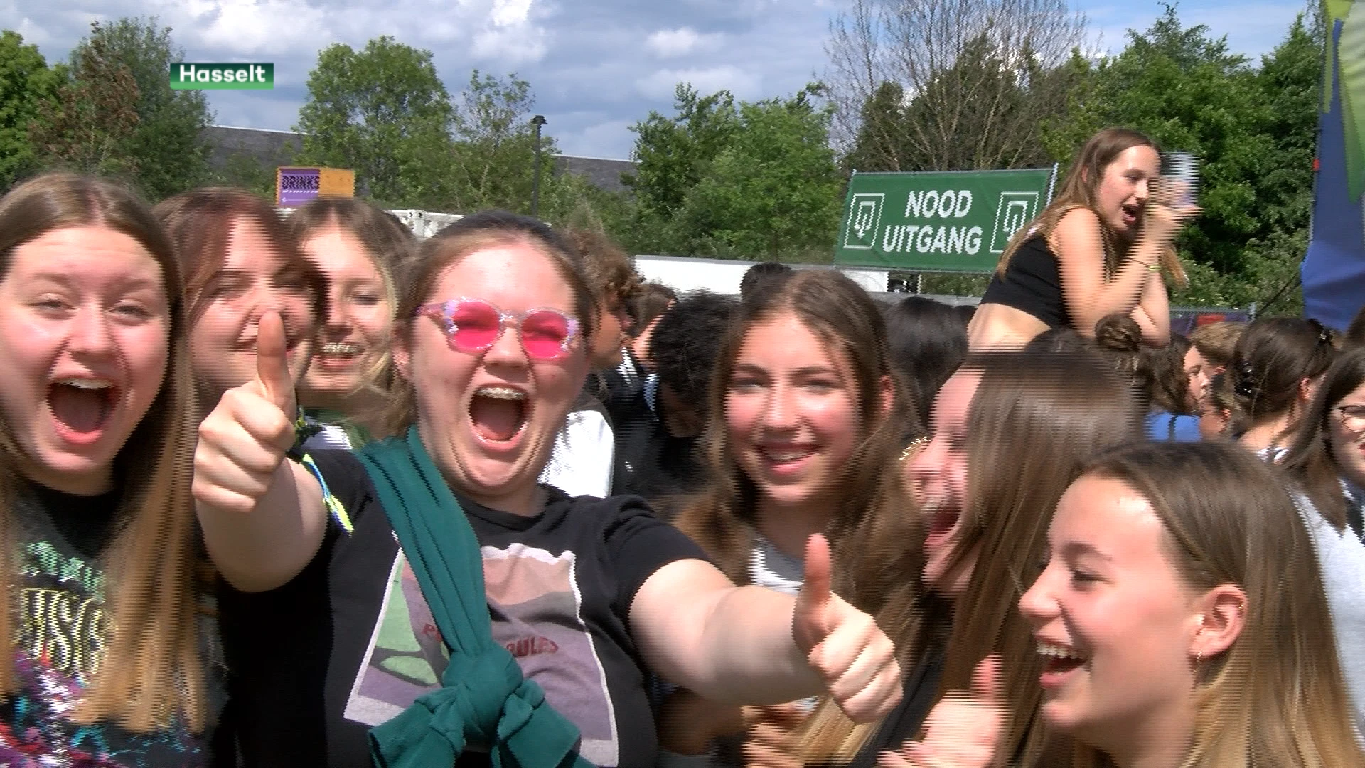 Tienerfestival We  R Young ontruimd nadat 15-tal meisjes slachtoffer worden van needle spiking