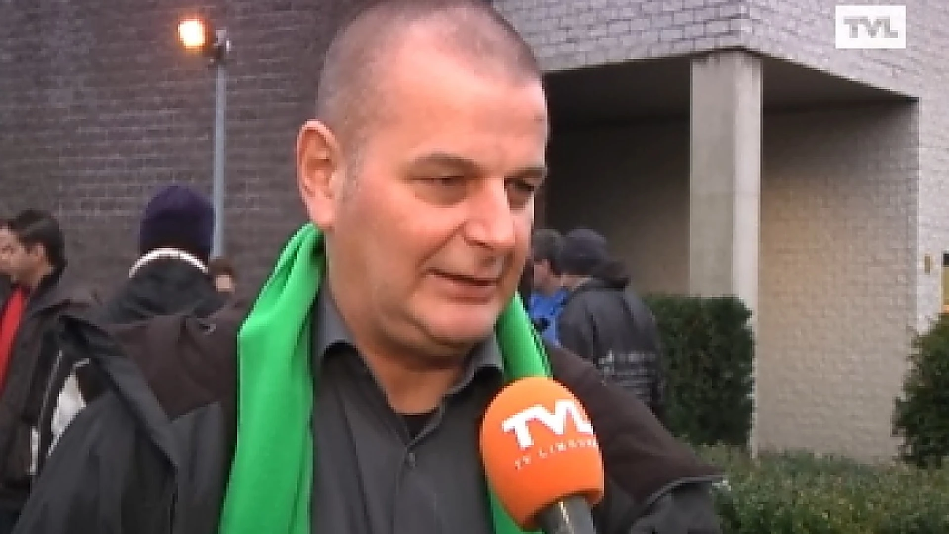Vakbonden en toelevering Ford wachten stemming af