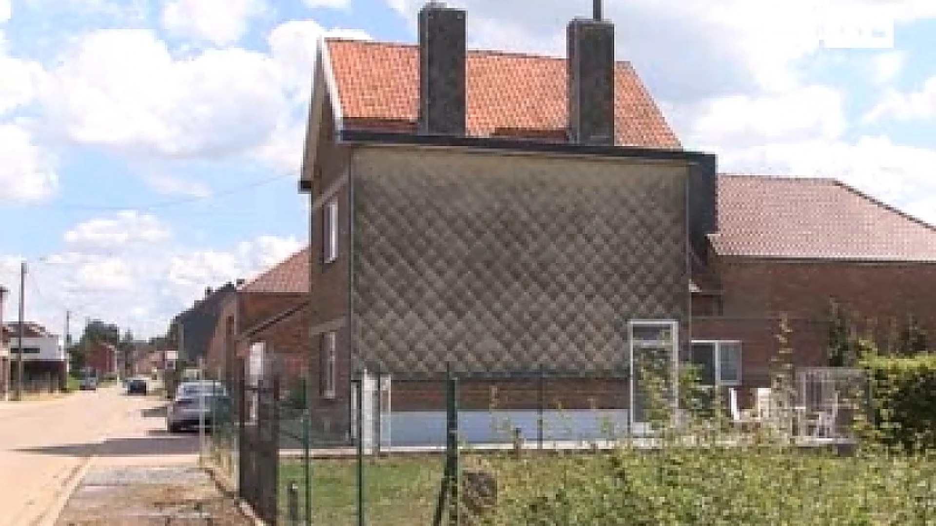 Grote hooibrand in Riemst