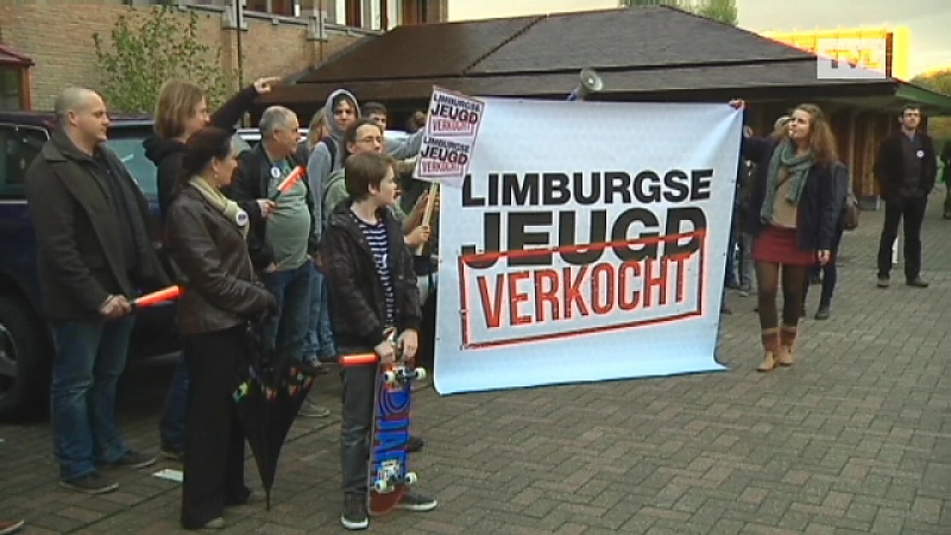 Ook jeugd protesteert tegen besparingsplannen provincie