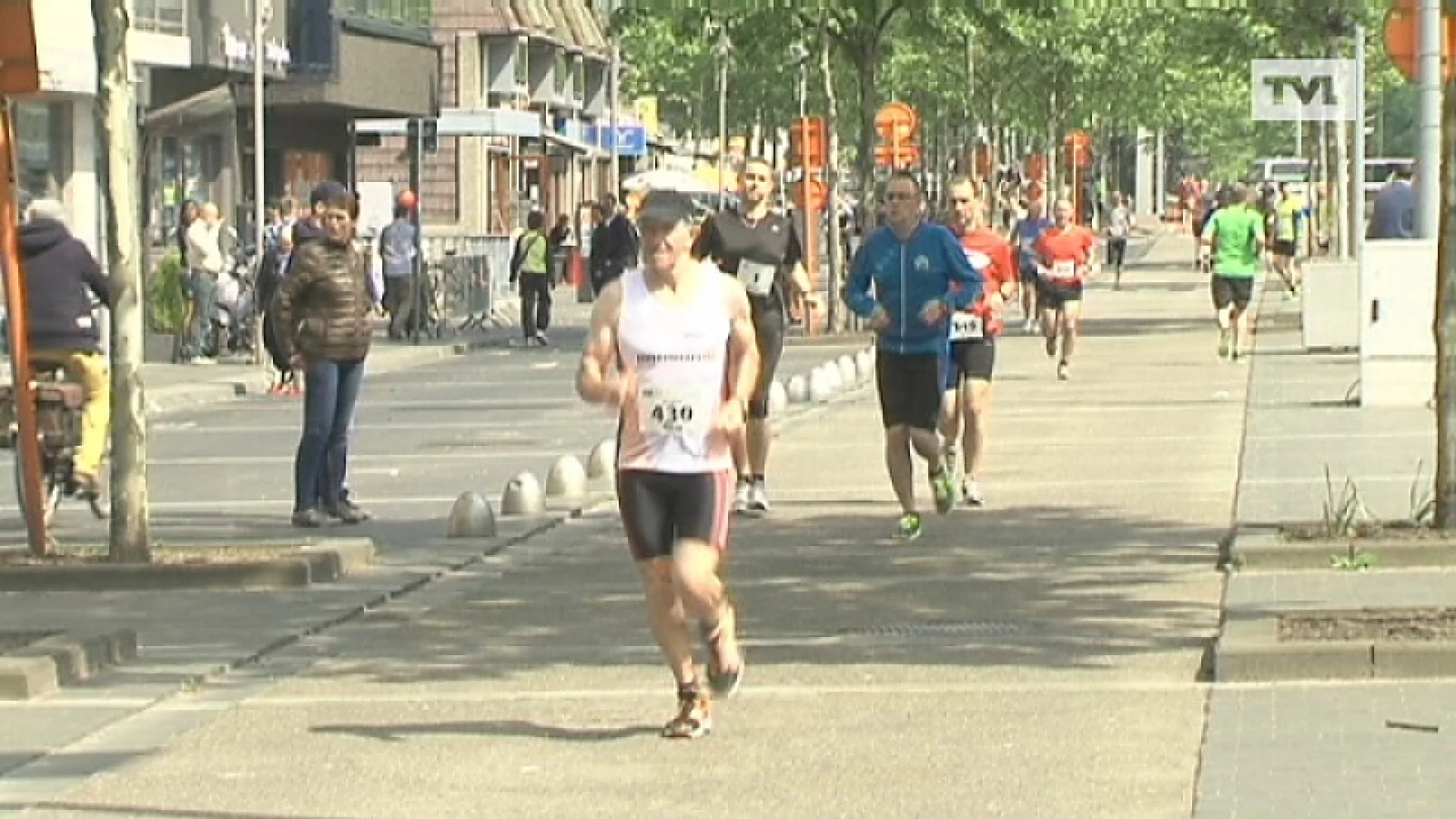 3000 sportievelingen lopen door Genk