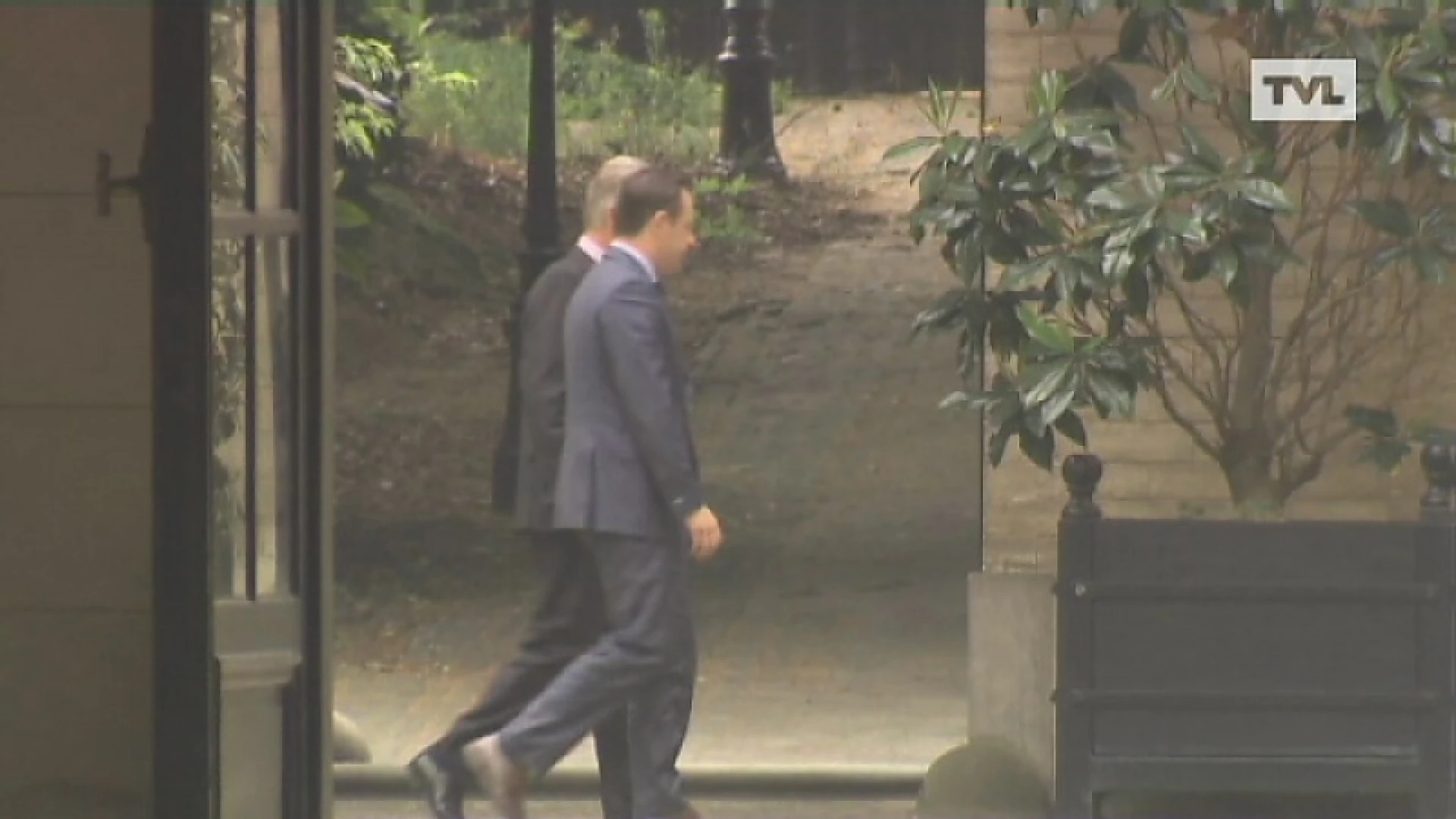Koning stelt De Wever aan als informateur