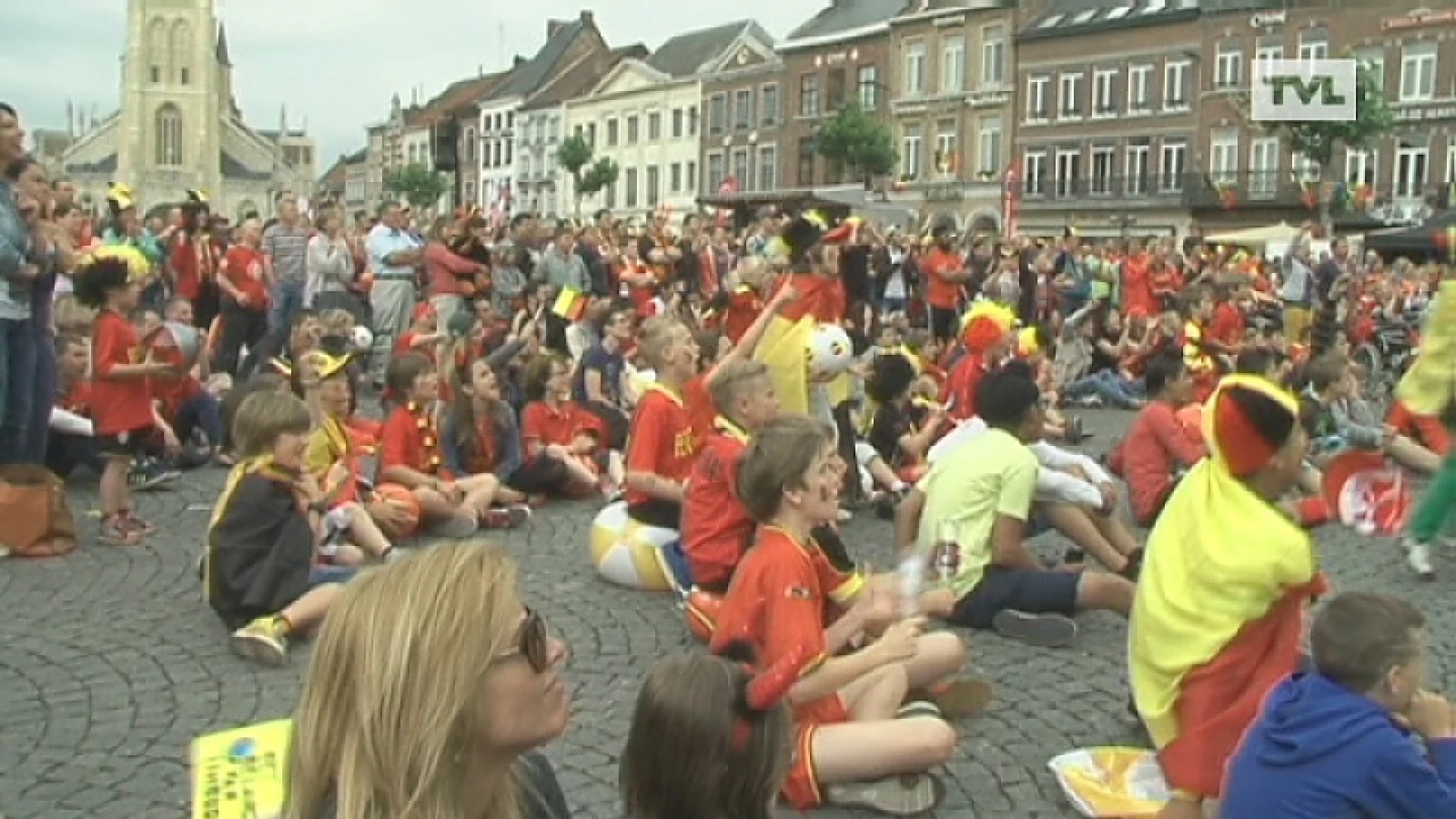 Volgepakte markt Sint-Truiden ziet Duivels winnen van Algerije
