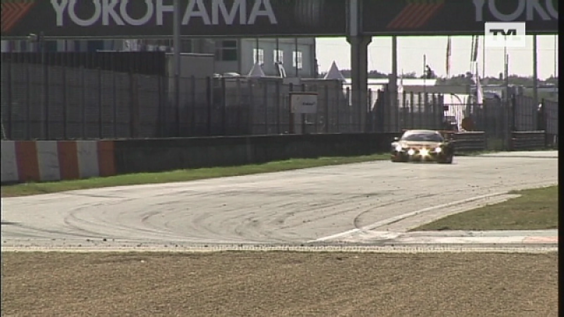 Laurens Vanthoor wint 24uu van Spa-Francorchamps