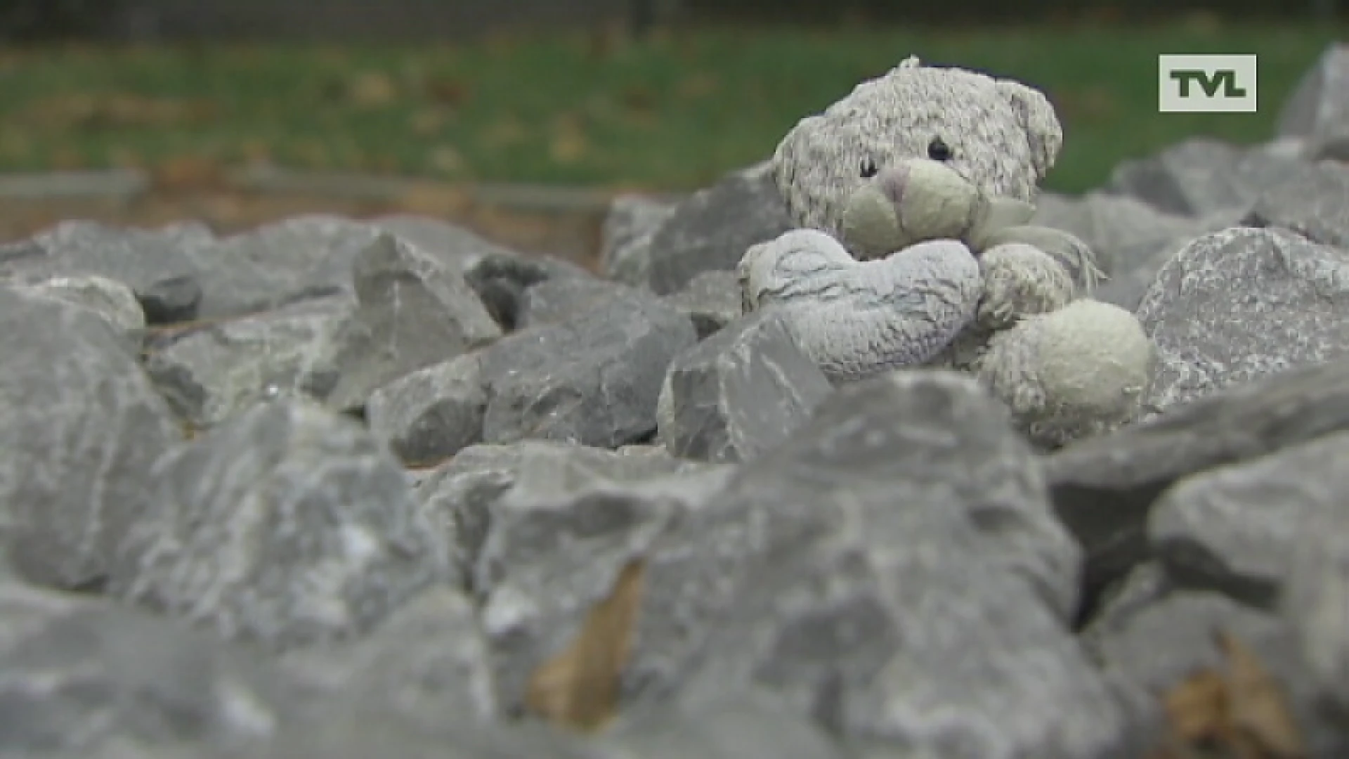 Vandalen beschadigen gedenkteken Sierre in Lommel