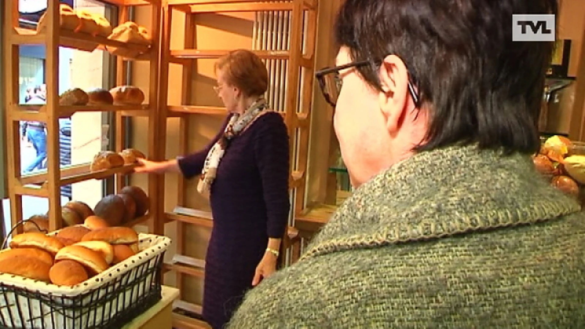 Prins Laurenmaken maken Limburgse vlaai