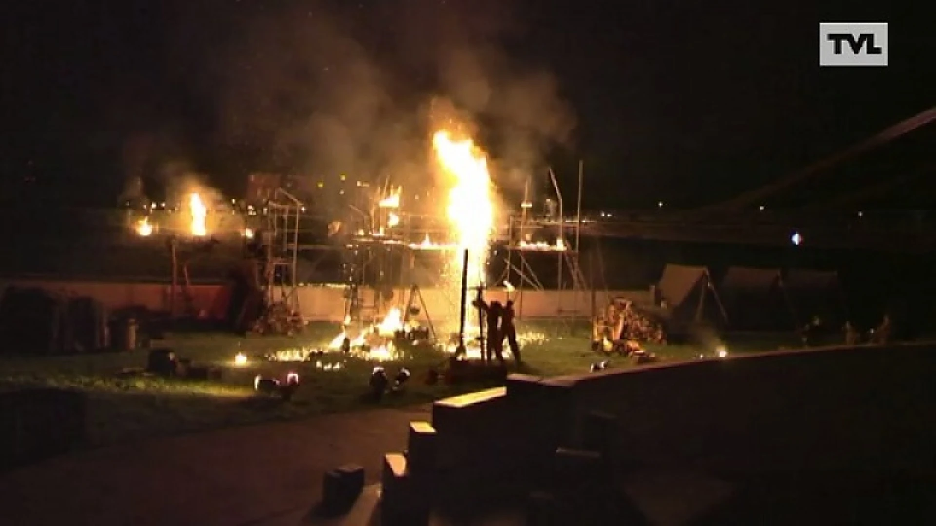 Brug in Riemst in brand: spectaculaire herdenking tweede wereldoorlog