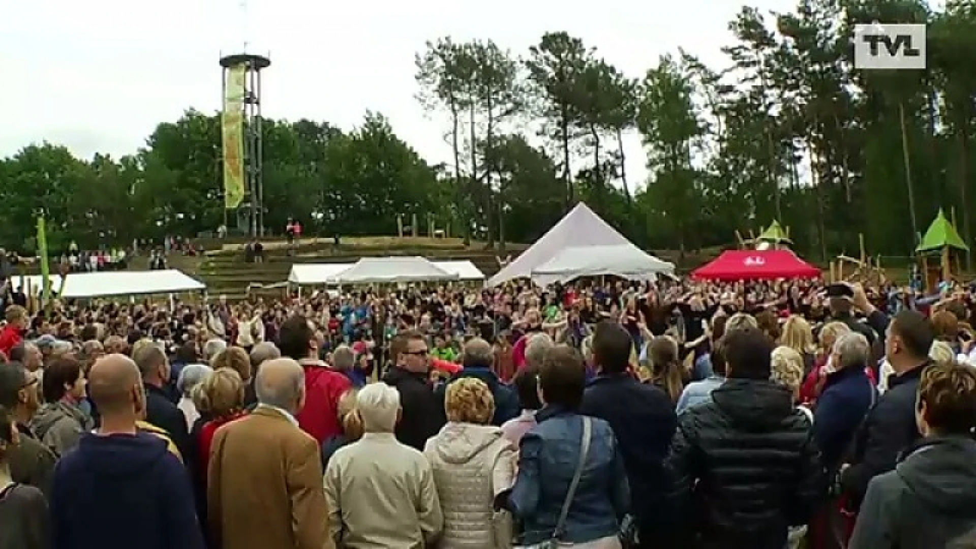 Tessenderlo: Poort Gerhagen geopend