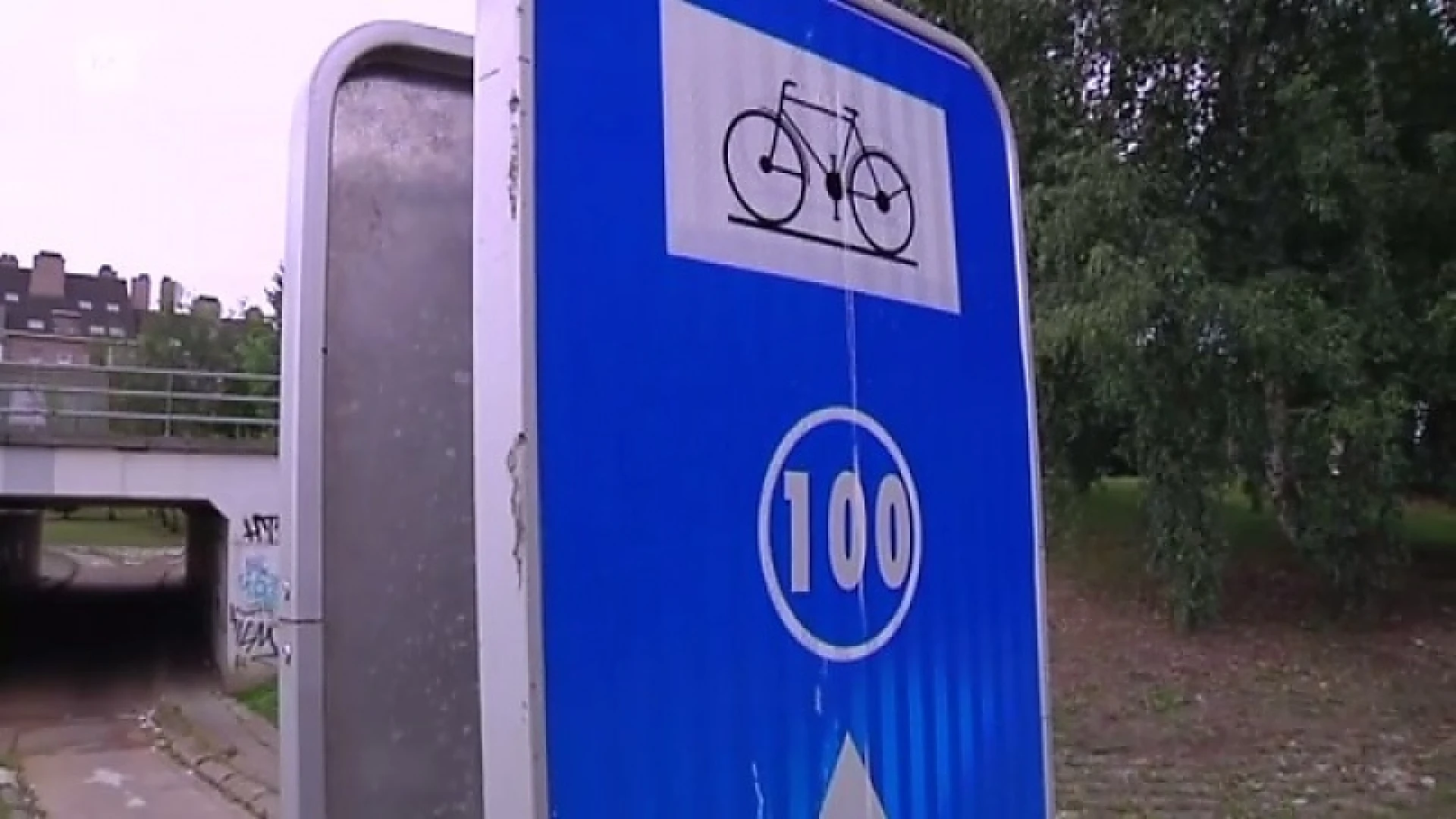 Fietsroutenetwerk: uniforme paal voor doorstroming hulpdiensten