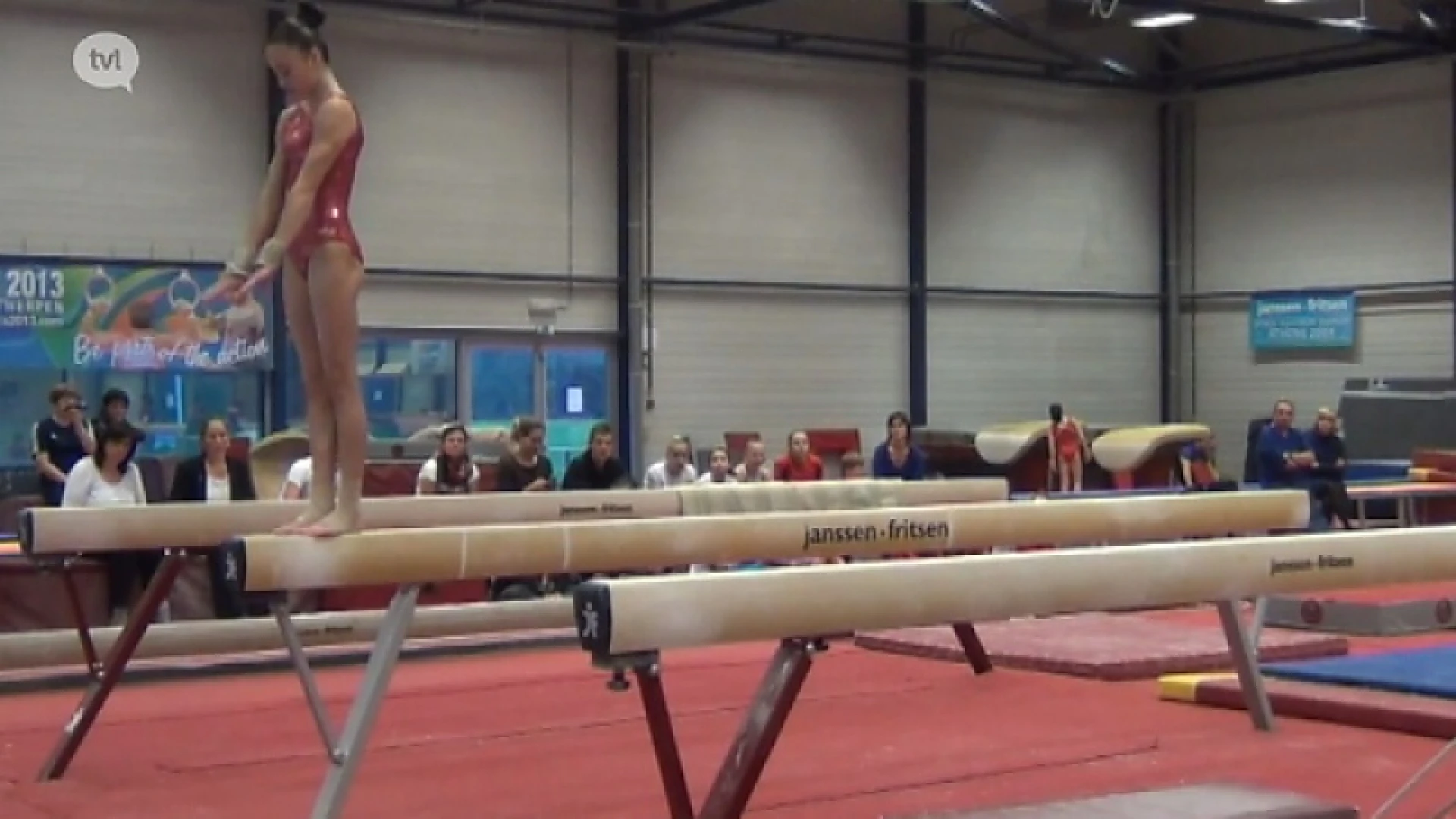 Turnster Nina Derwael pakt 3 medailles op Europese jeugdspelen
