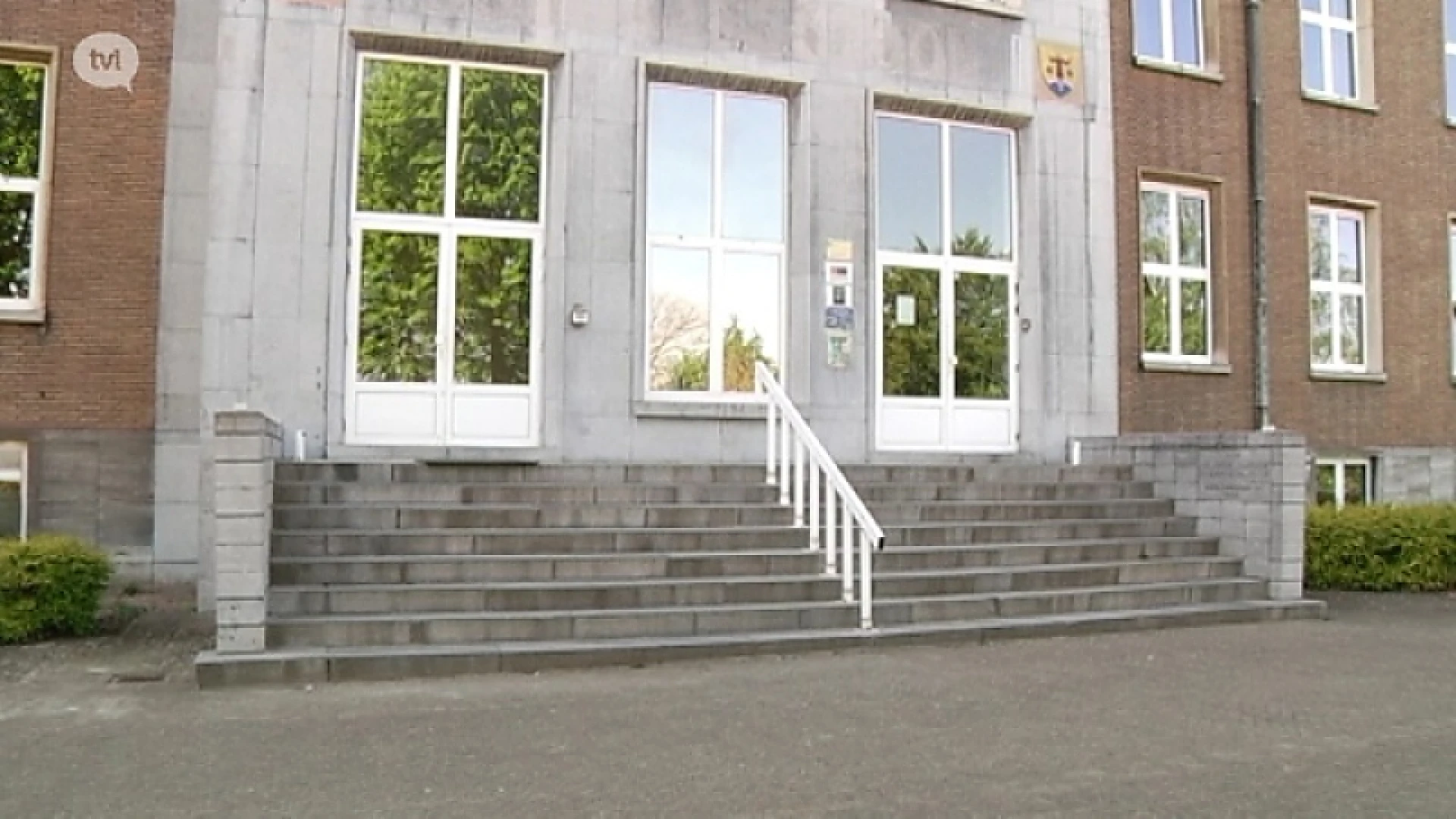 Ouders Kindsheid Jesu willen kinderen niet naar school sturen na berichten over asbest