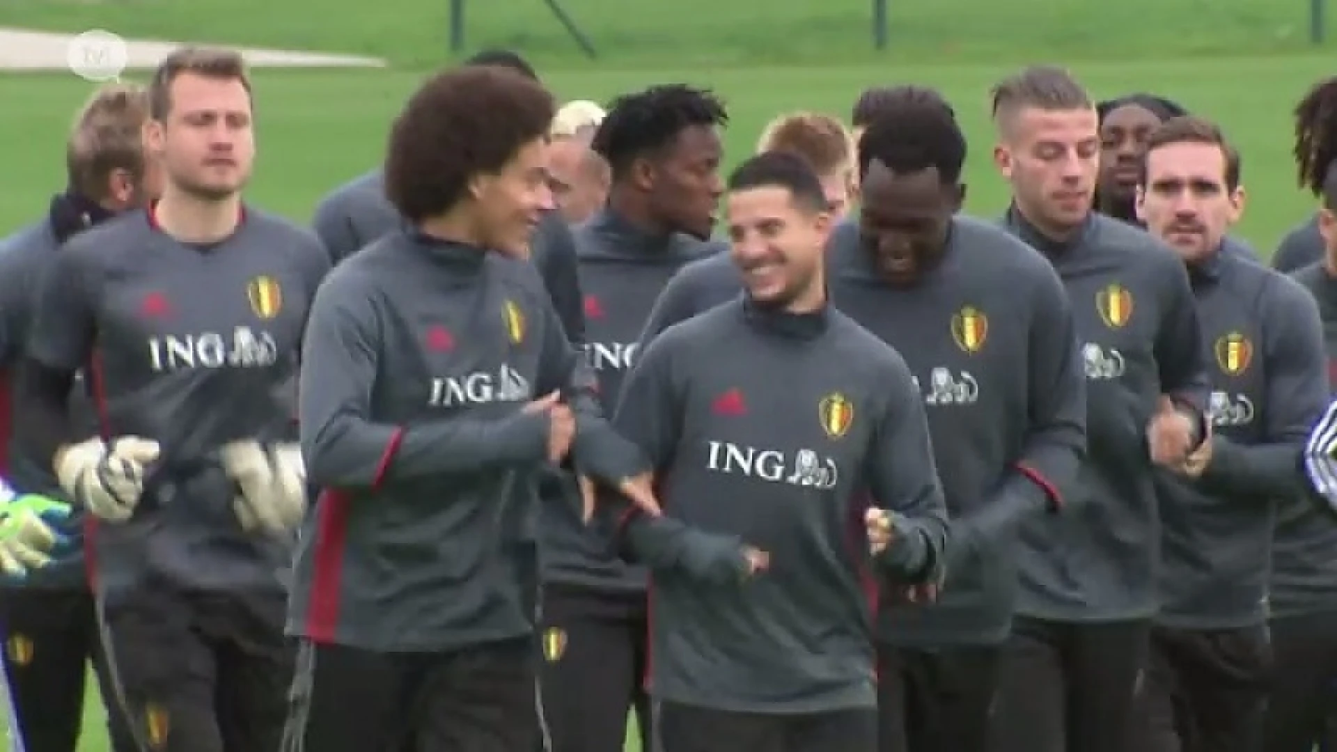 "Laat Origi thuis en neem Simons mee naar EK"
