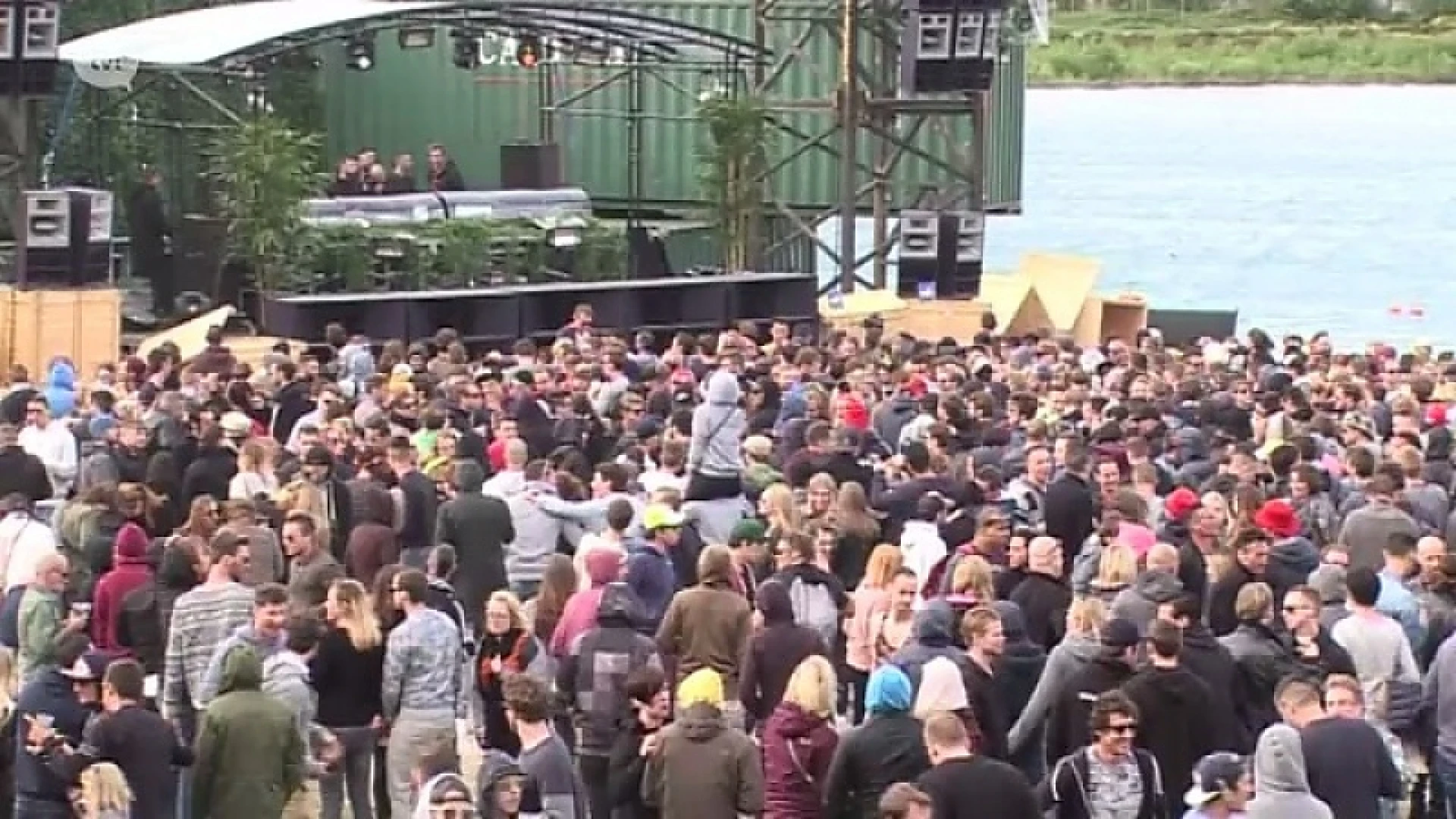 112 drugsbezitters beboet op Extrema Outdoor