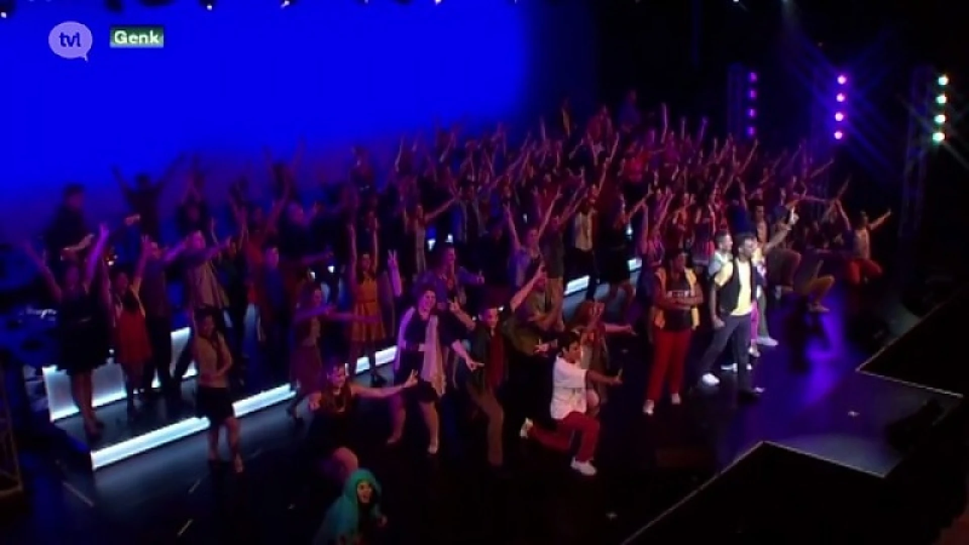 Genkenaar trekt de wereld rond met ''Up With People''