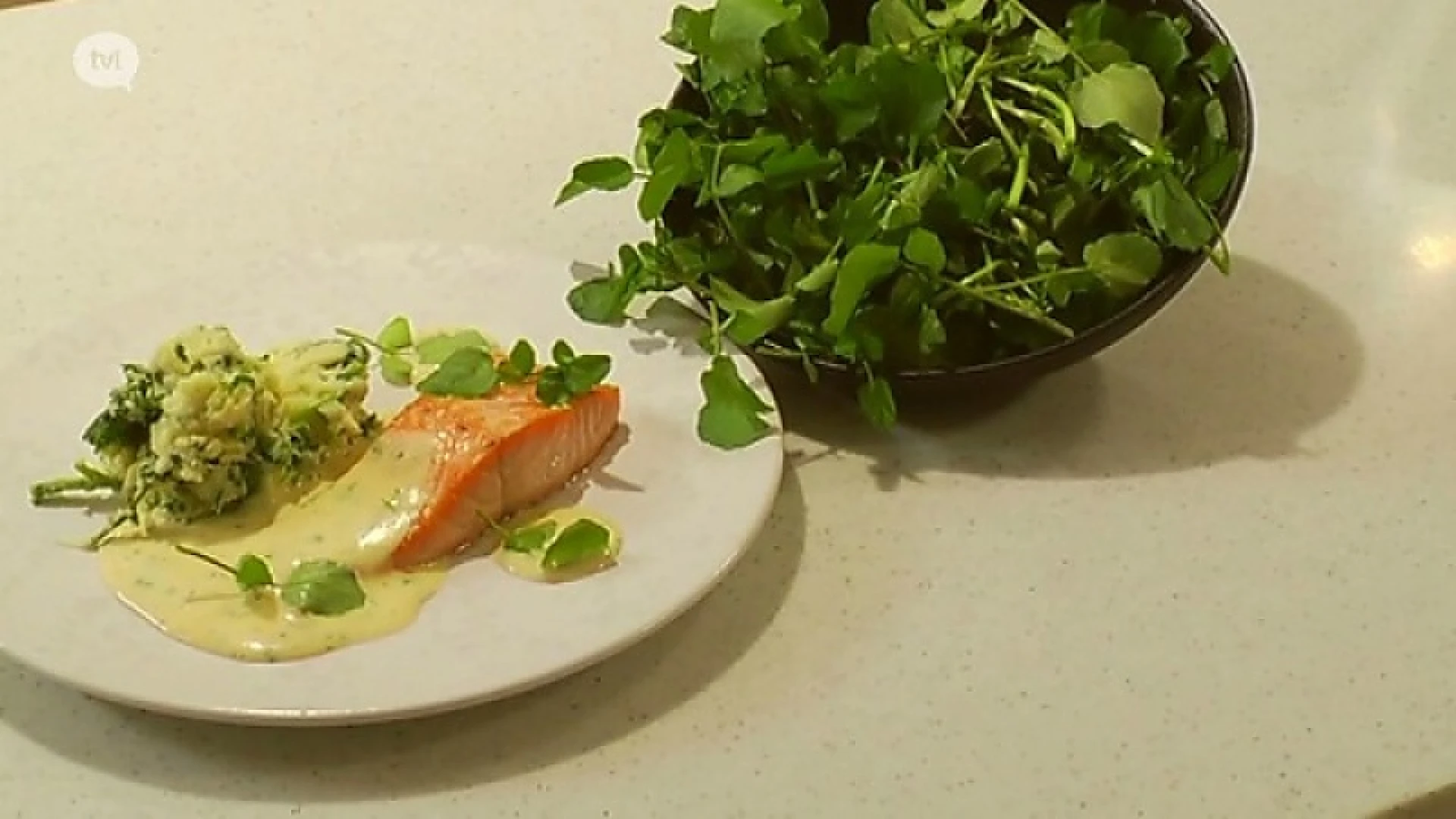 Hoofdafbeelding voor artikel Gebakken zalm, bearnaise,…