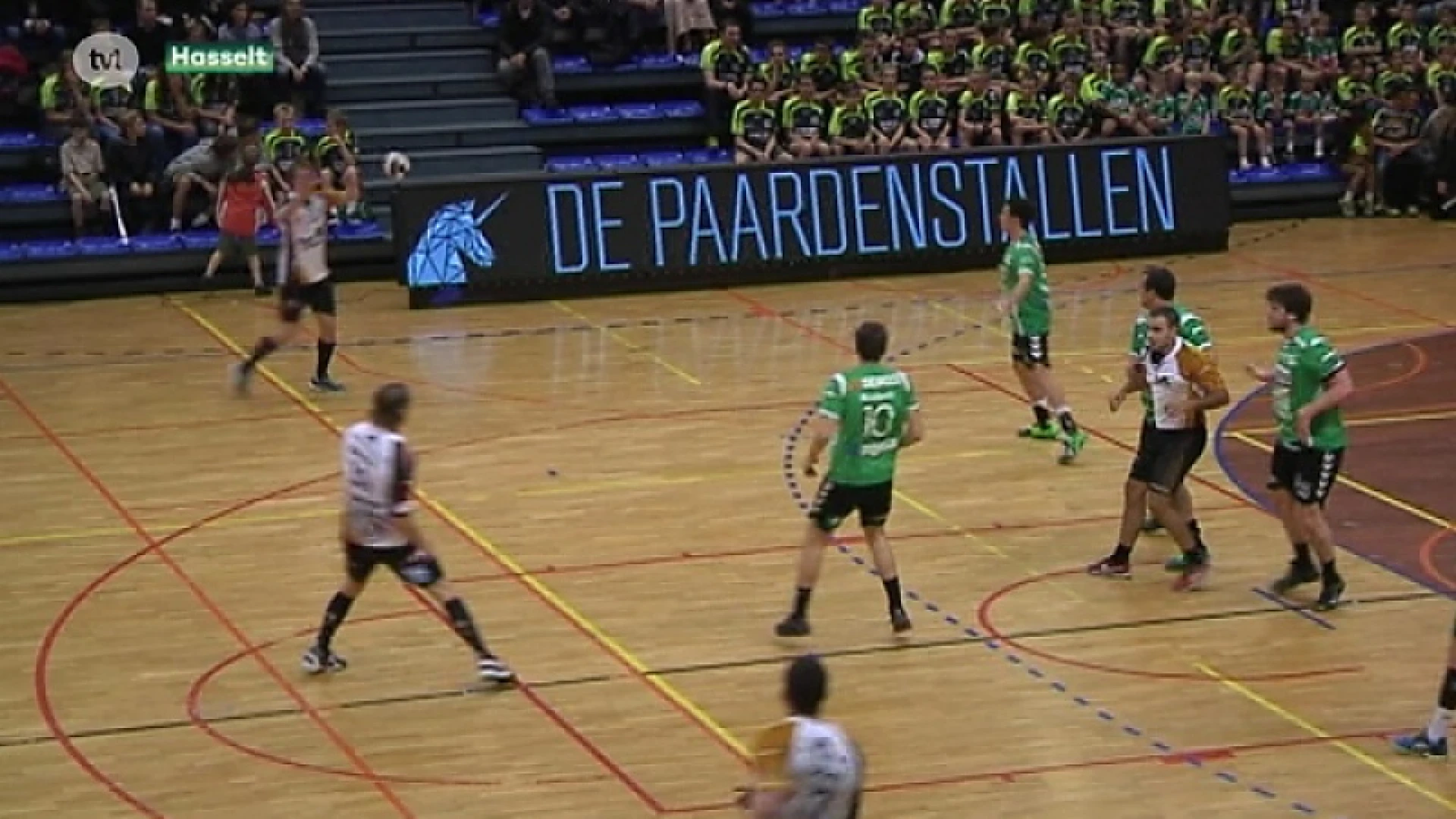 Initia Hasselt wint topper in Beneleague