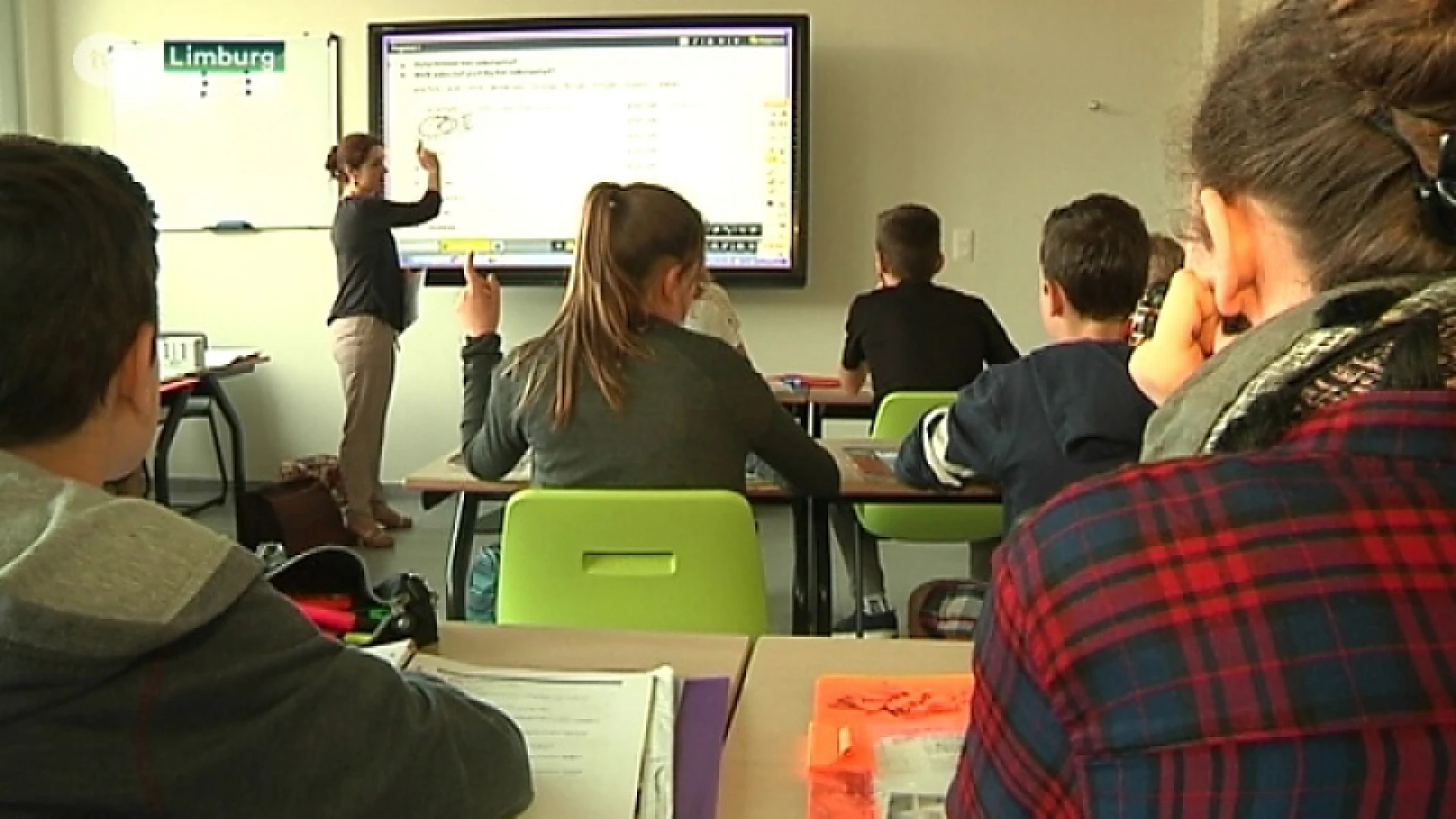 "Los eerst de socio-maatschappelijke problemen op, dan volgt het onderwijs"