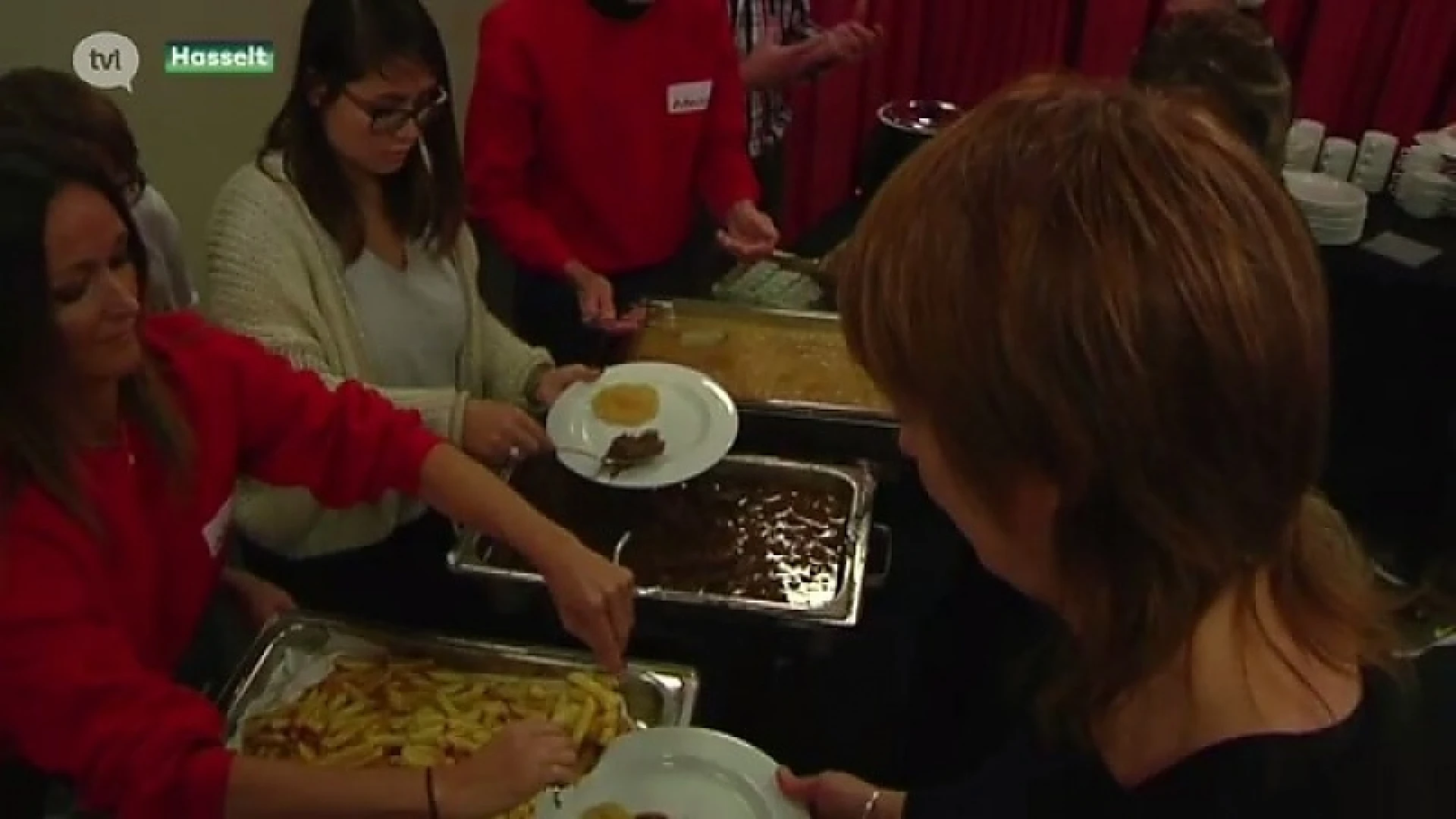 Stoofvlees en frieten voor minderbedeelden in Hasselt
