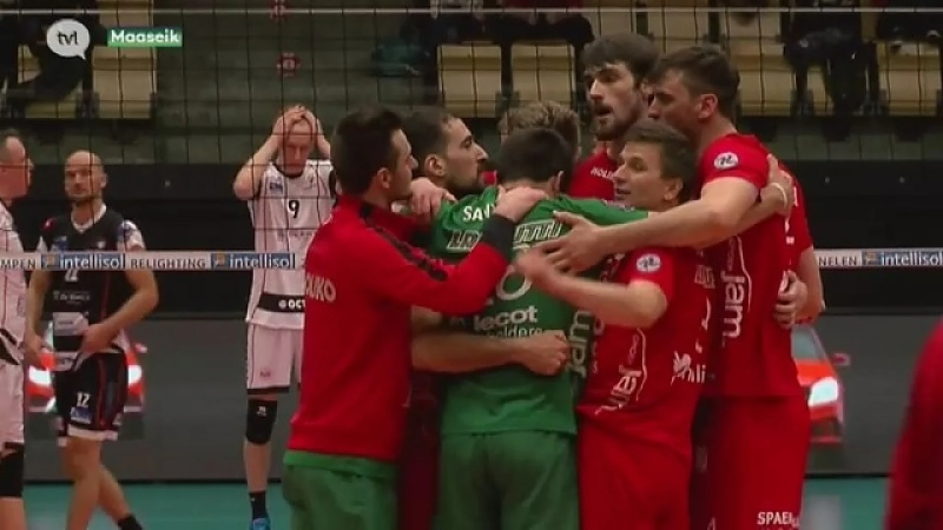 Noliko Maaseik blijft leider na winst in topper tegen Aalst: "6 op 6 pakken en finale wenkt."