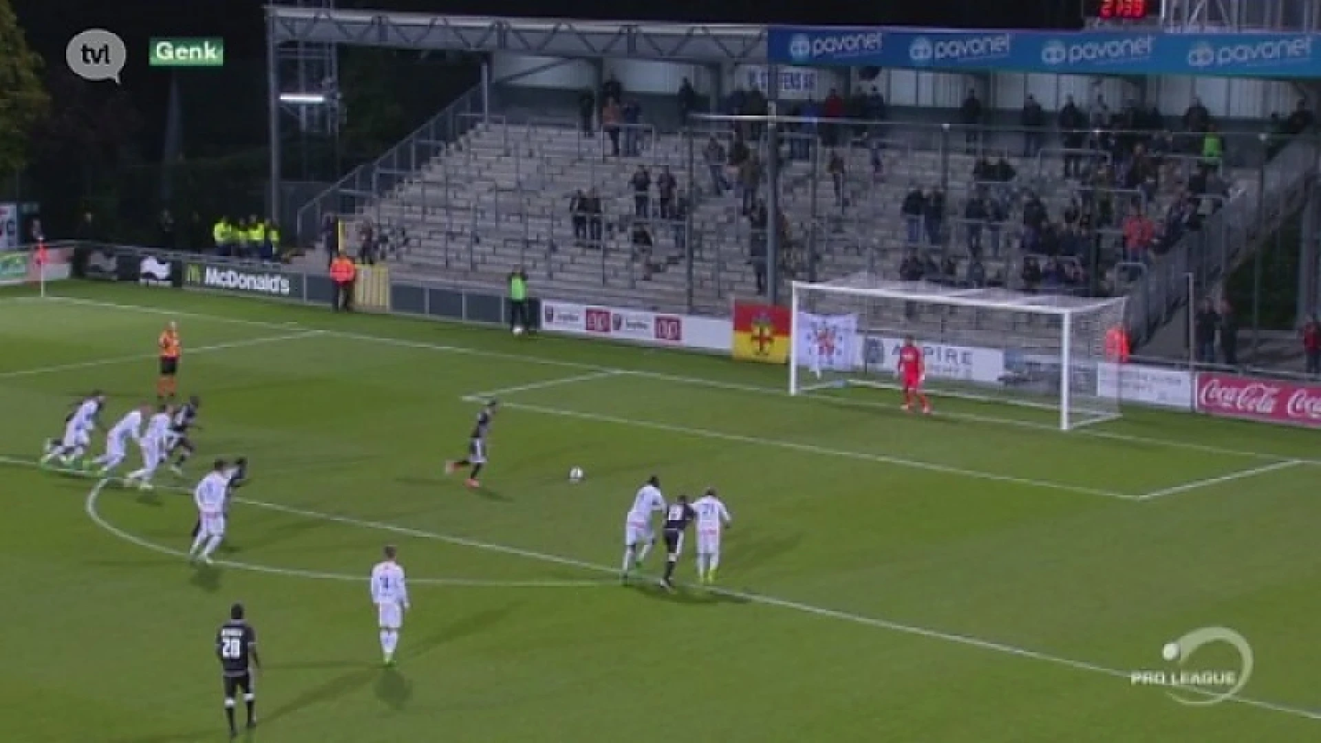 Racing Genk lijdt eerste puntenverlies in play-off 2