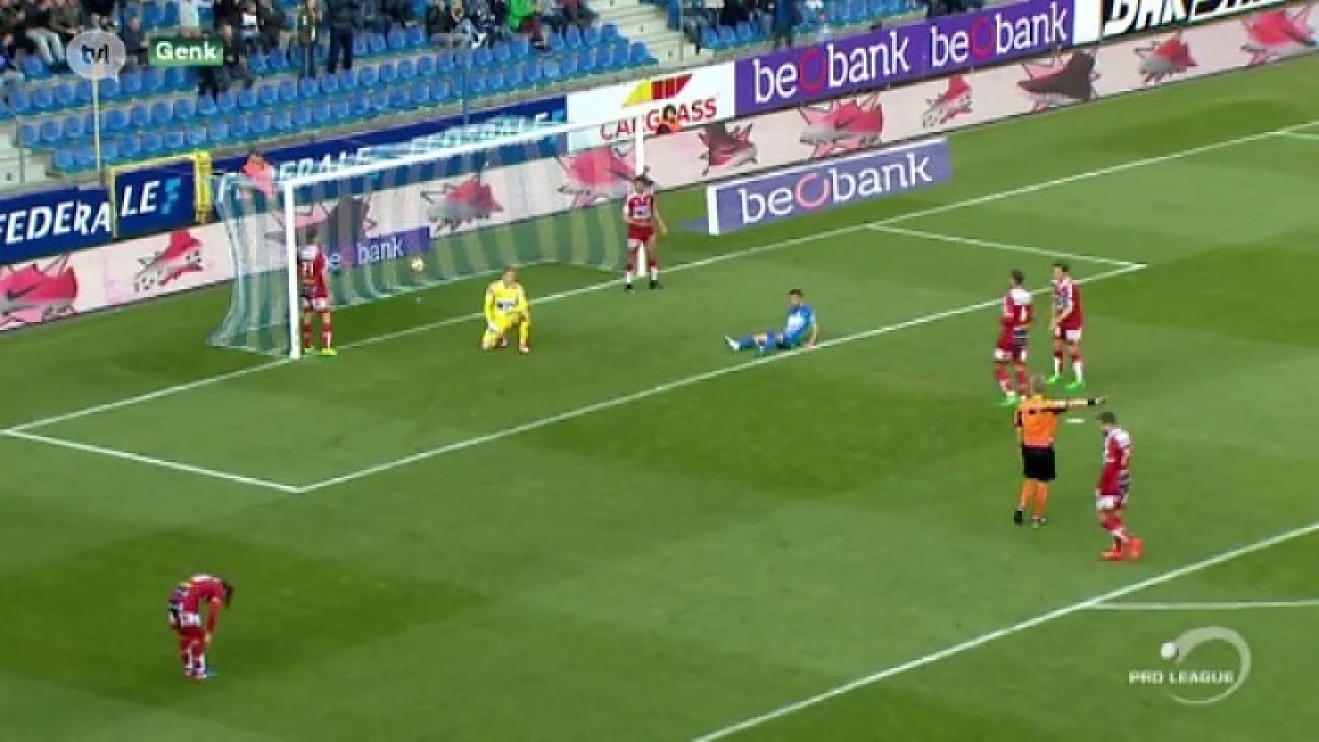 Racing Genk dendert door play-off 2