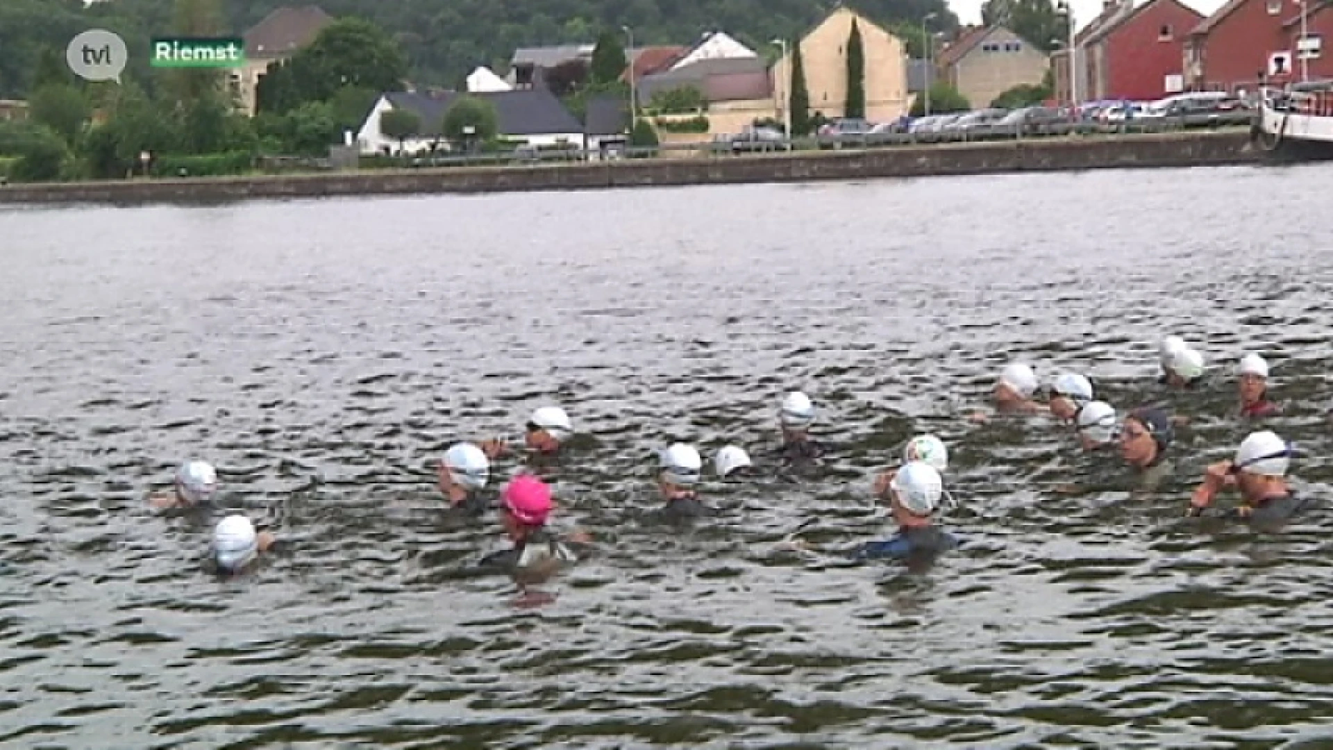 Eerste editie van Cavemen Triathlon in Riemst