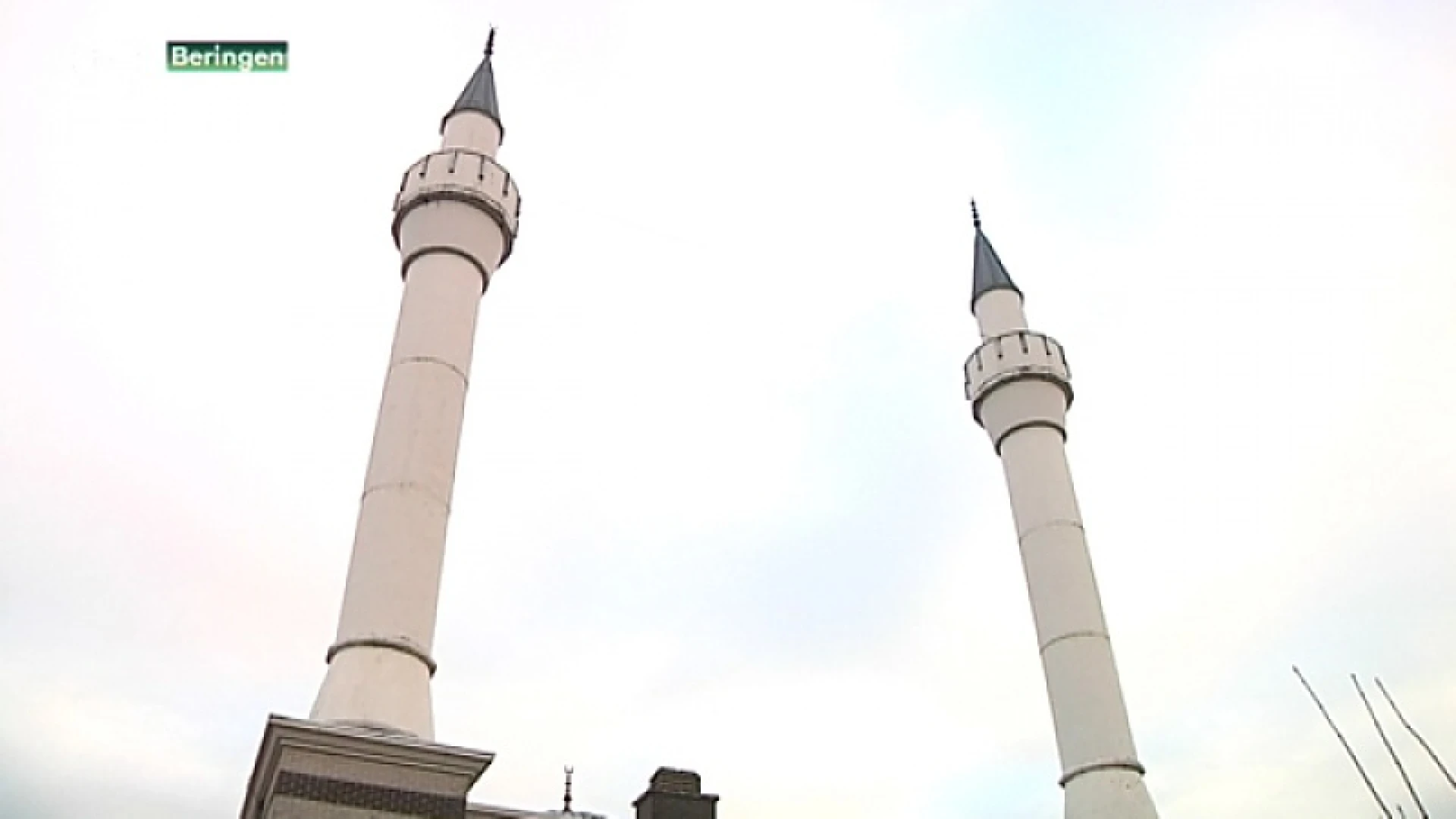 Minister Homans trekt erkenning van Fatih-moskee in