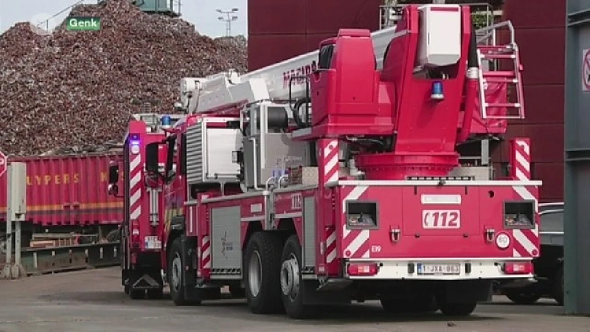Weeral brand bij Stelimet in Genk