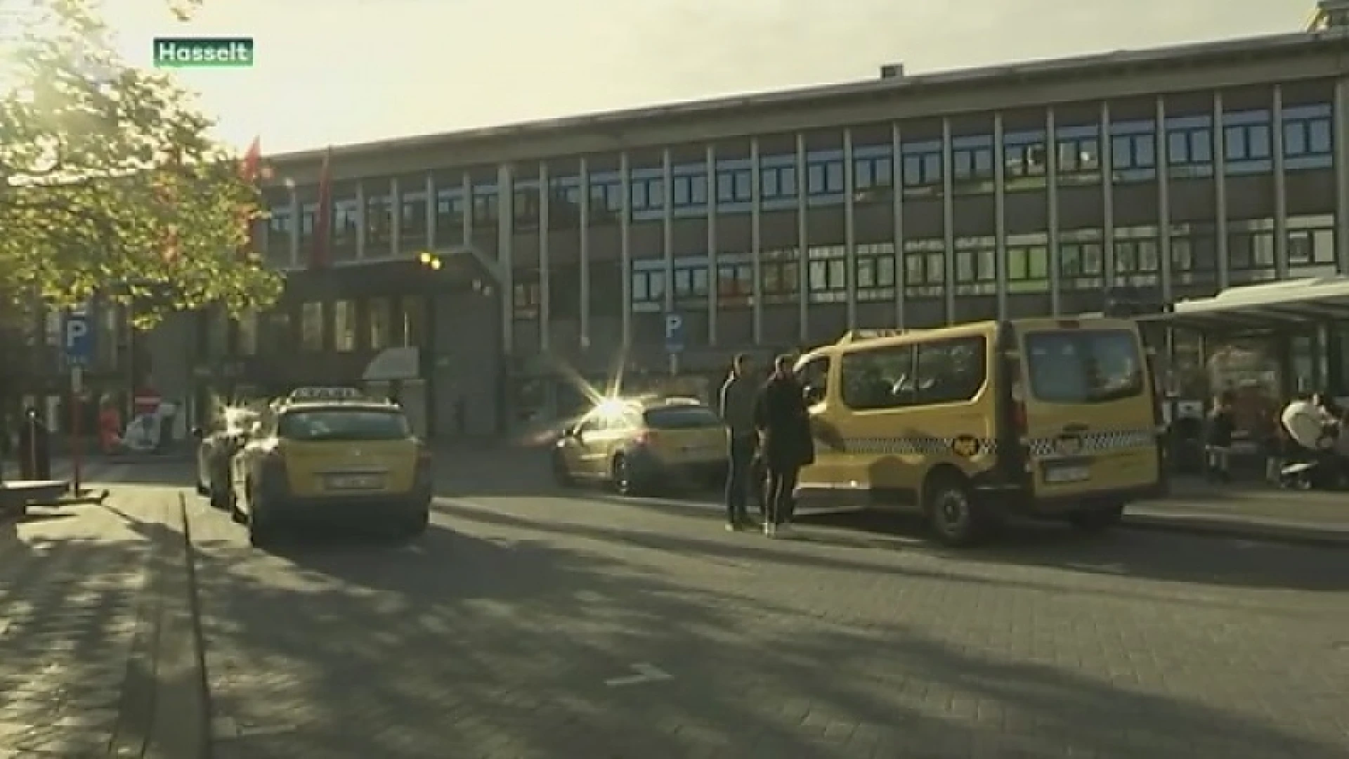 Kiss and ride aan station Hasselt moet plaatsruimen voor taxi's tot ongenoegen van pendelaars