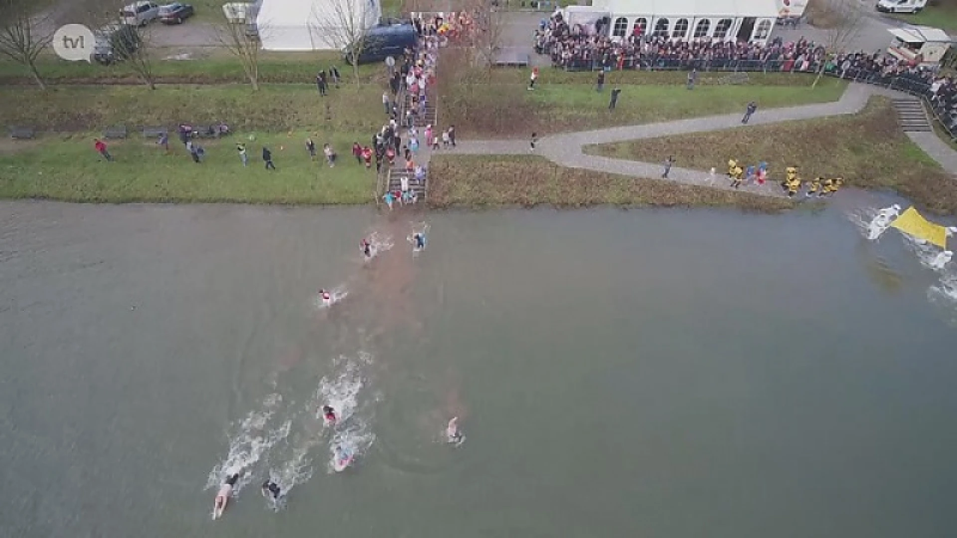 Nieuwjaarsduik Kinrooi