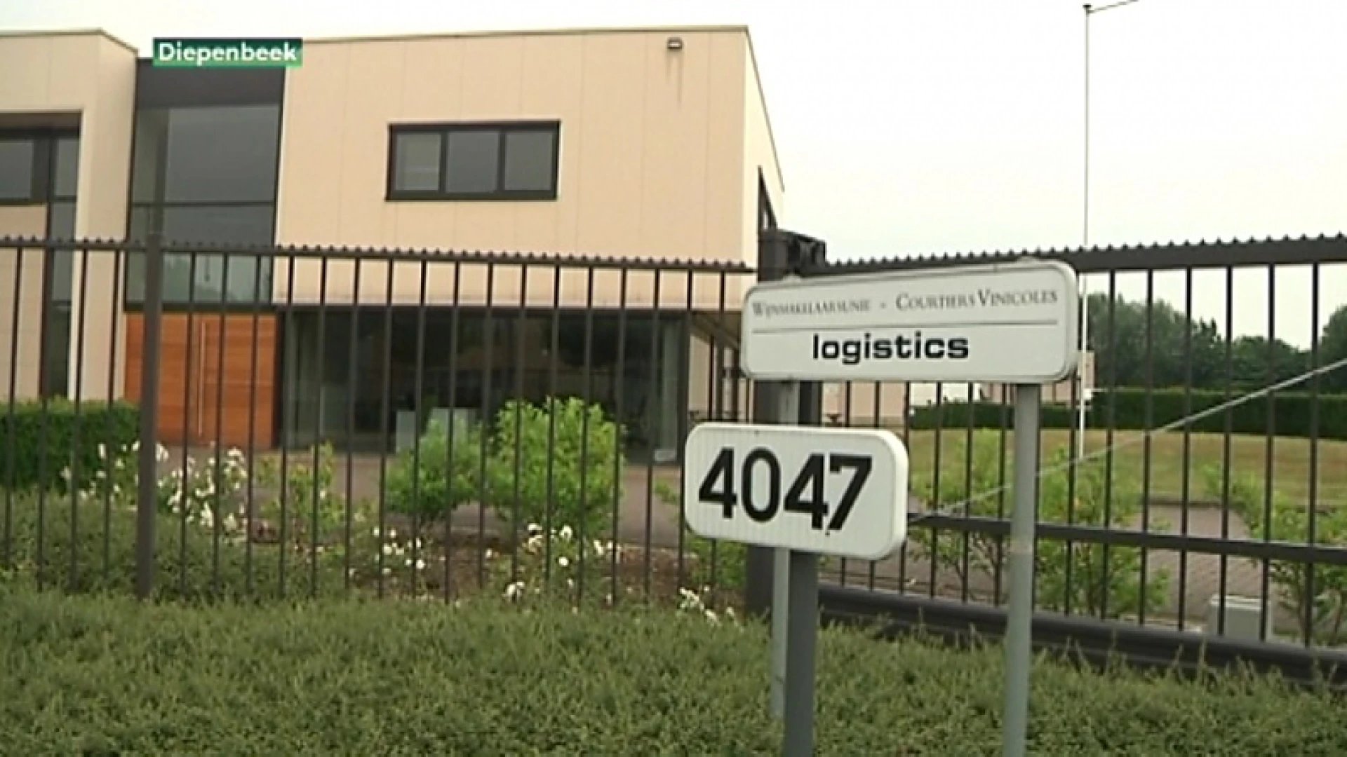 Grote wijnleverancier in Diepenbeek gaat op de fles