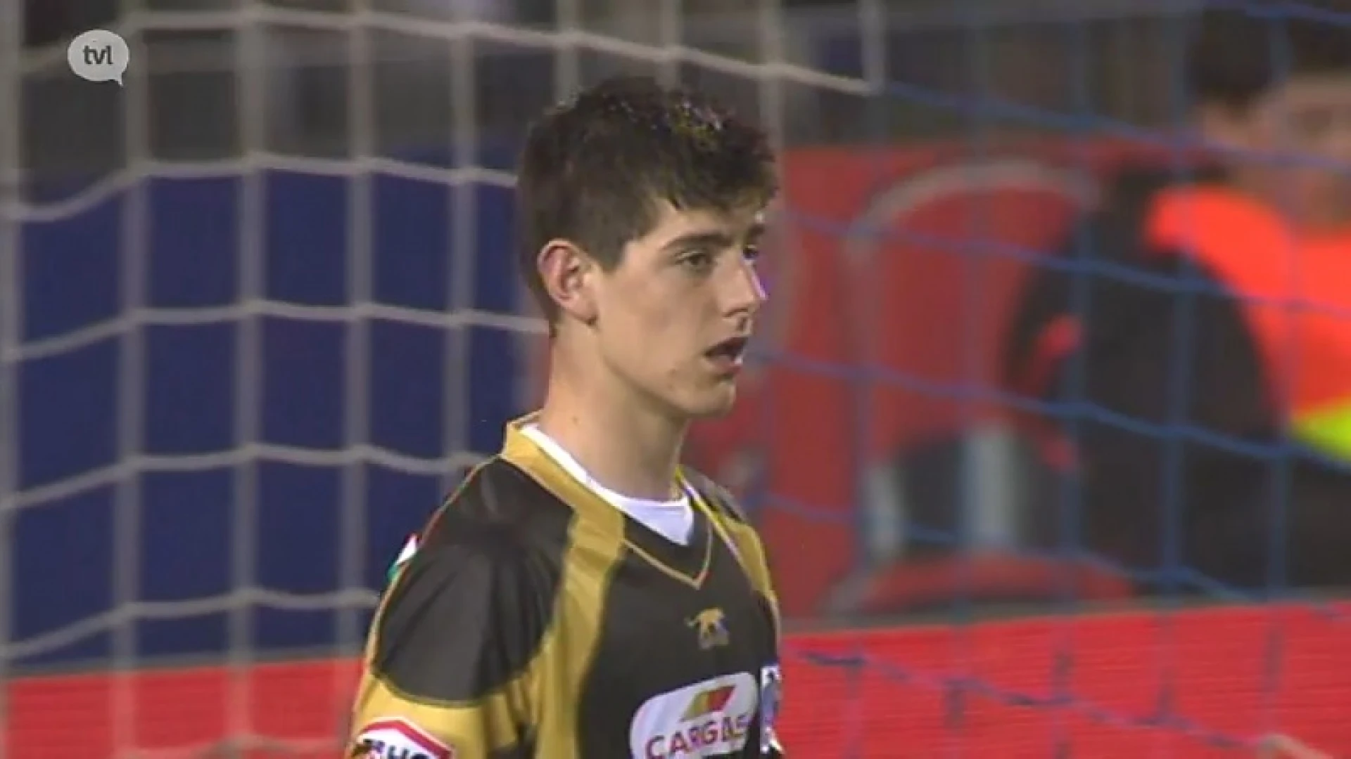 De eerste wedstrijd van de 16-jarige Thibaut Courtois bij Racing Genk