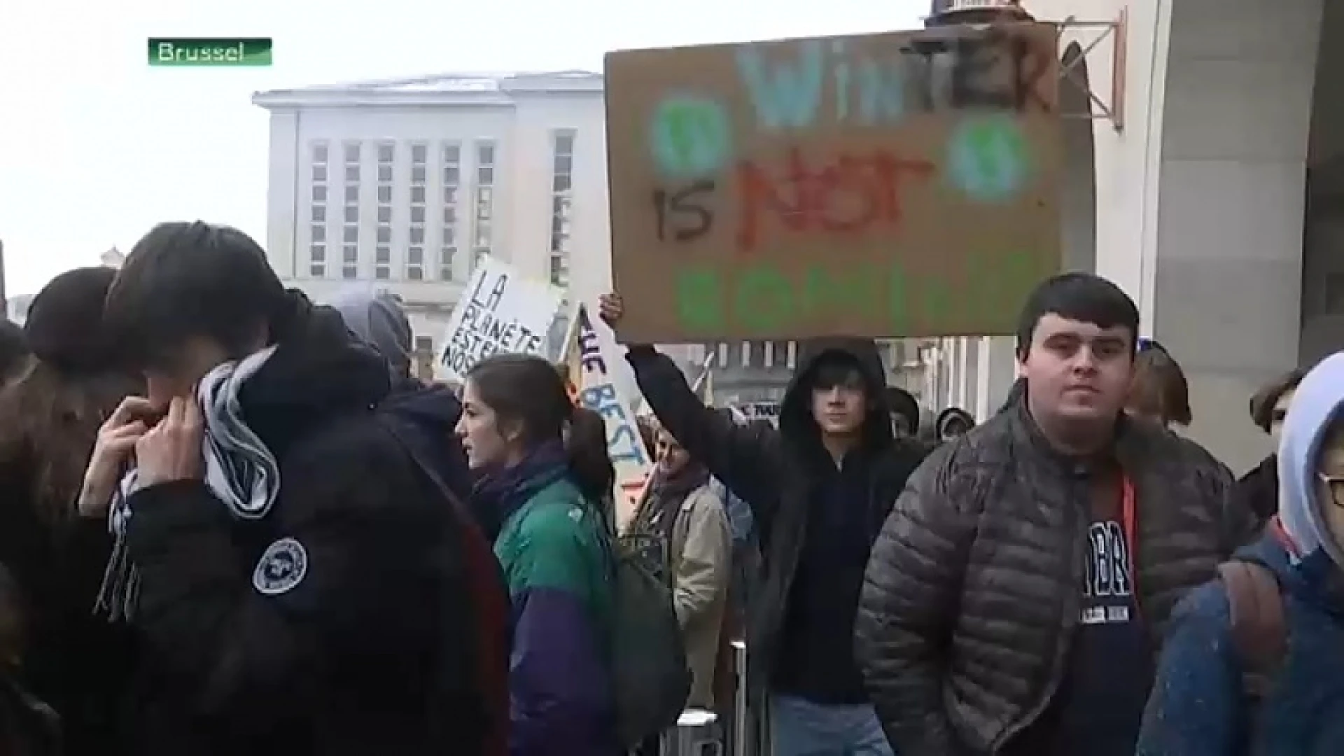 Limburgse leerlingen lopen mee in derde klimaatmars in Brussel