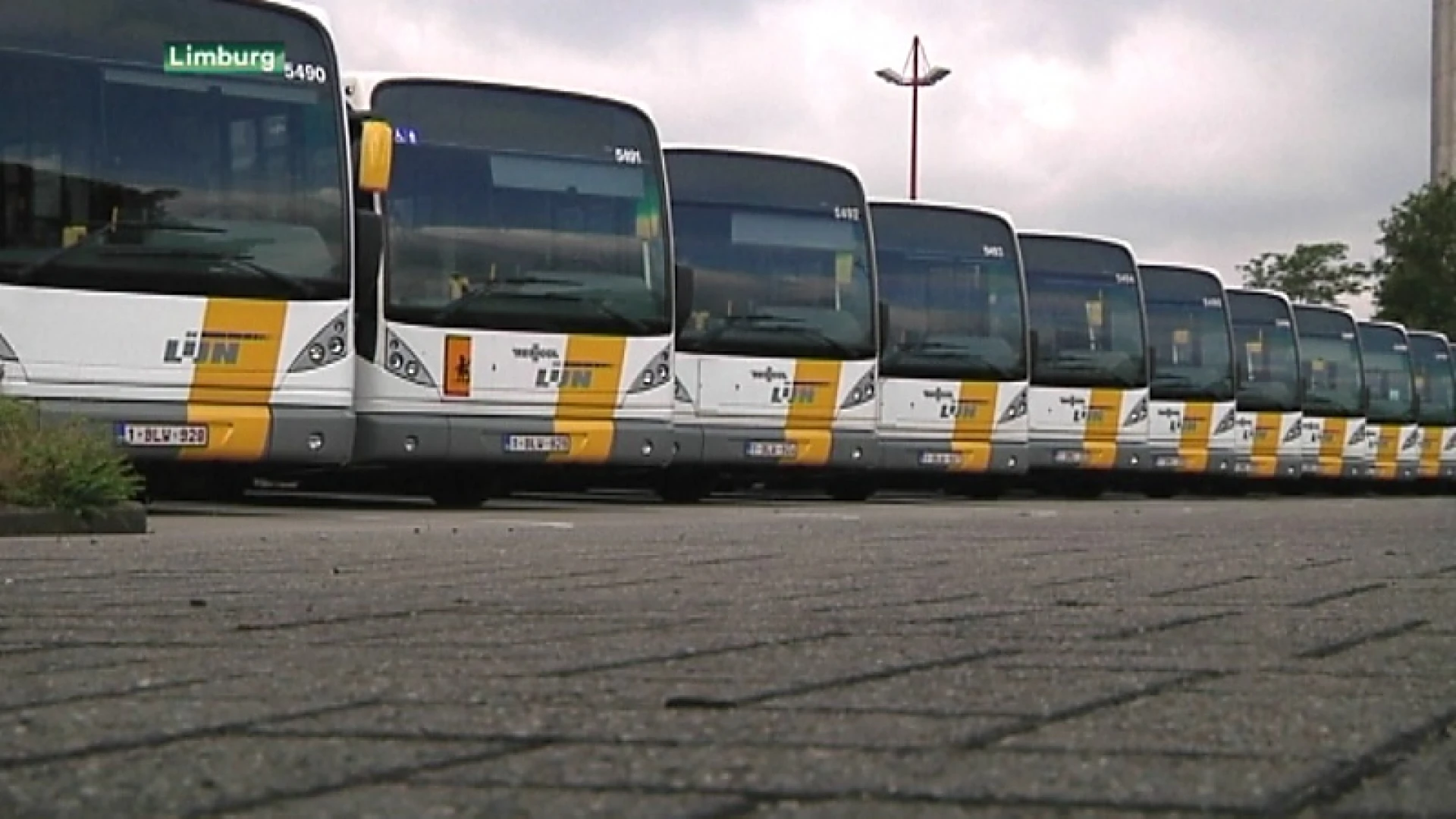 Morgenvroeg staking bij De Lijn: "Er gaan nauwelijks bussen uitrijden in Limburg."