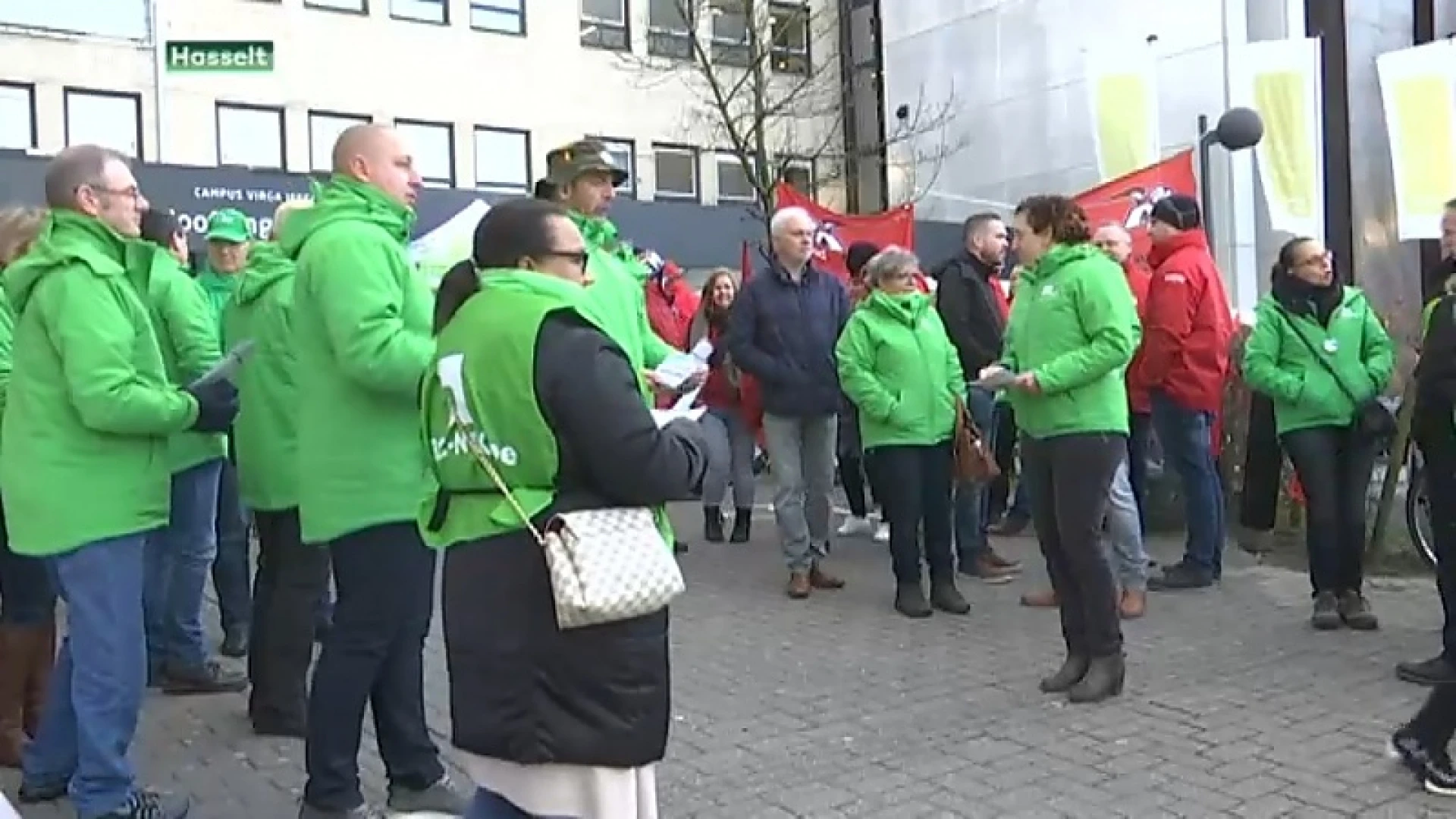 Piket met 100 actievoerders aan Jessa Ziekenhuis
