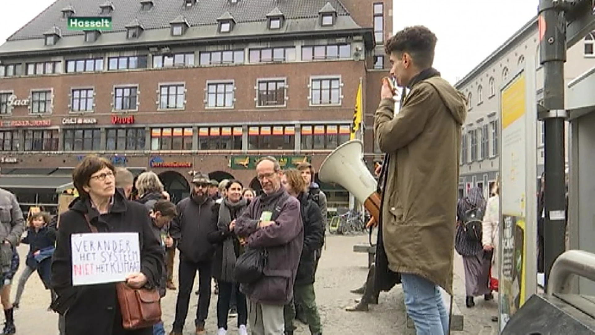 Amper 30 deelnemers tijdens klimaatmars Hasselt