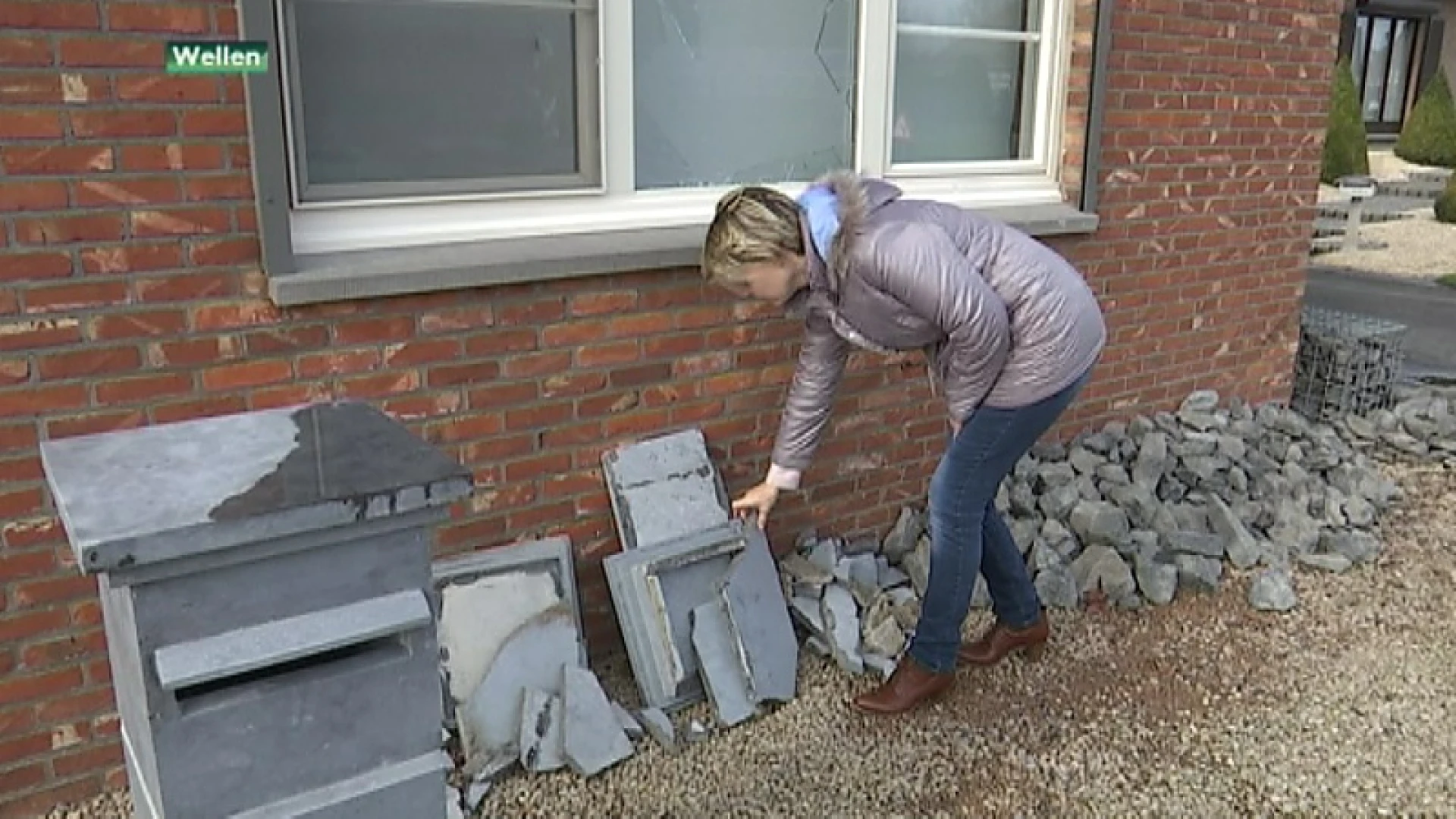 Vluchtmisdrijf Wellen: vrouw zoekt getuigen nadat wagen tegen haar huis knalde