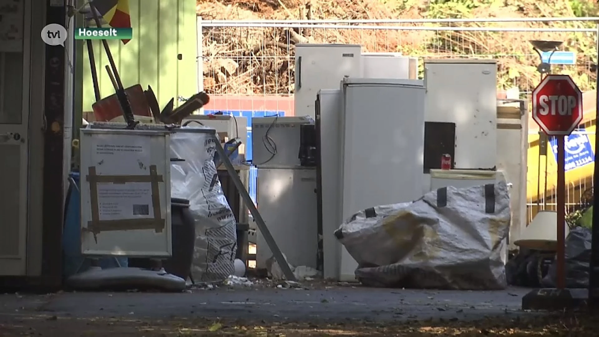 Inbrekers stelen afval in containerpark Hoeselt