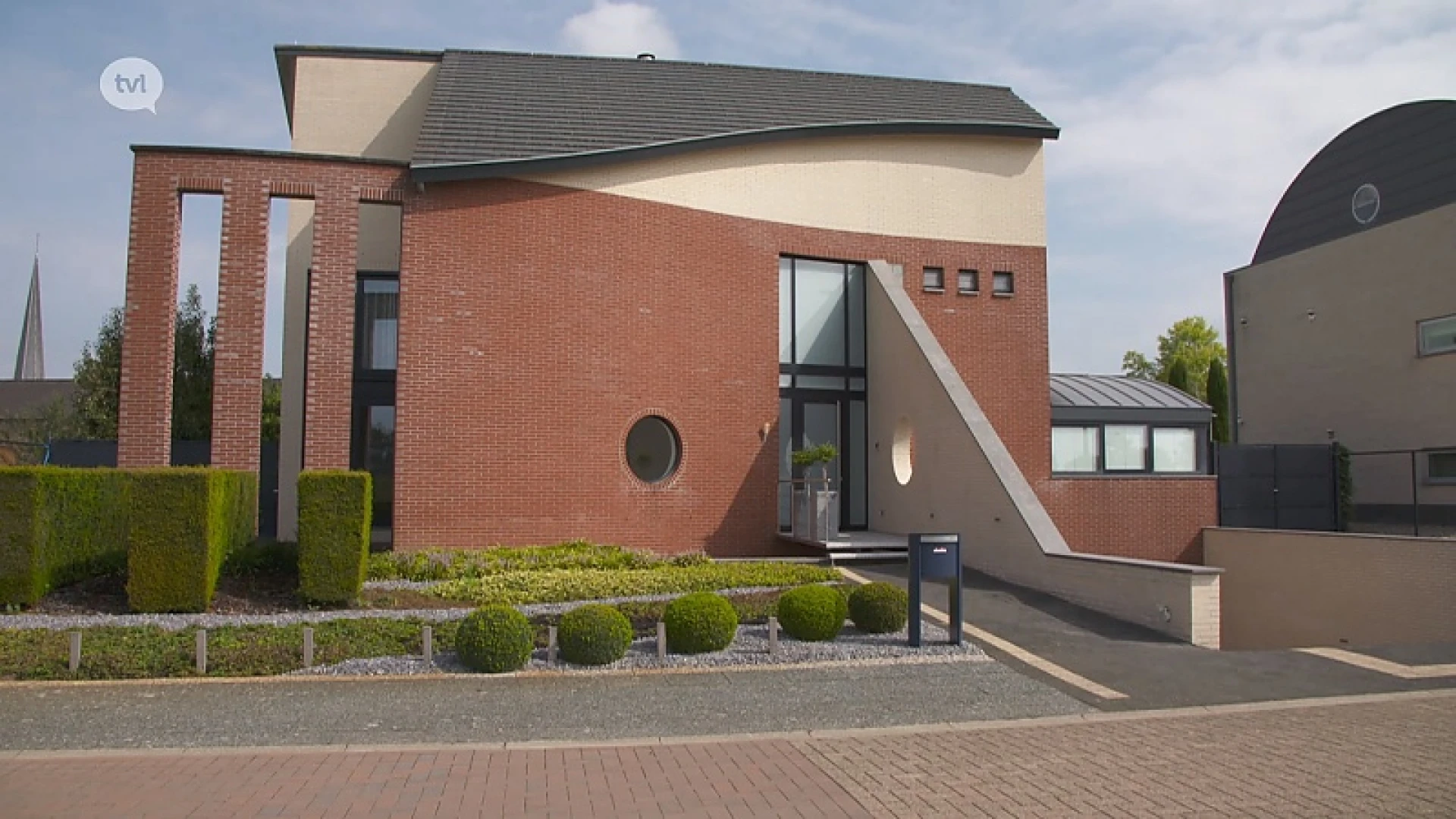 Villa aan de Maasplassen in Aldeneik