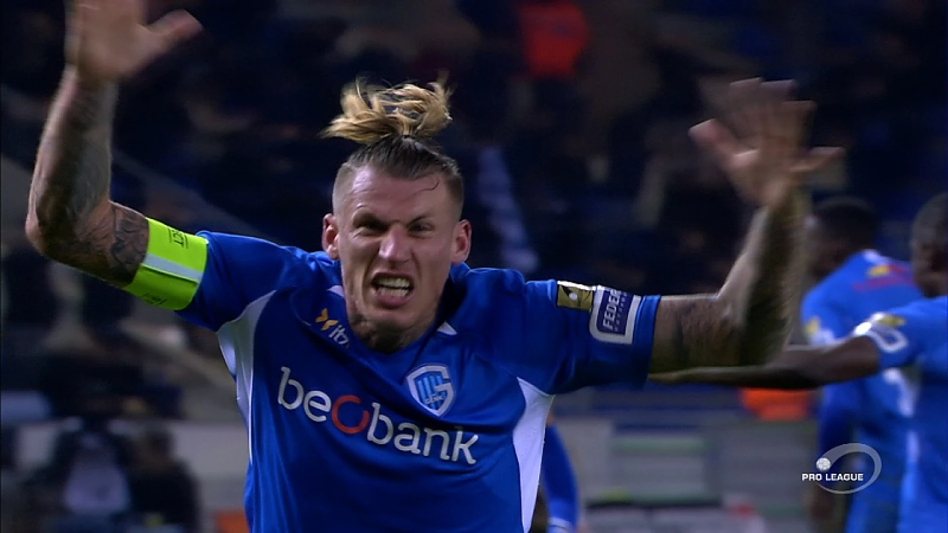Racing Genk haalt punt in blessuretijd
