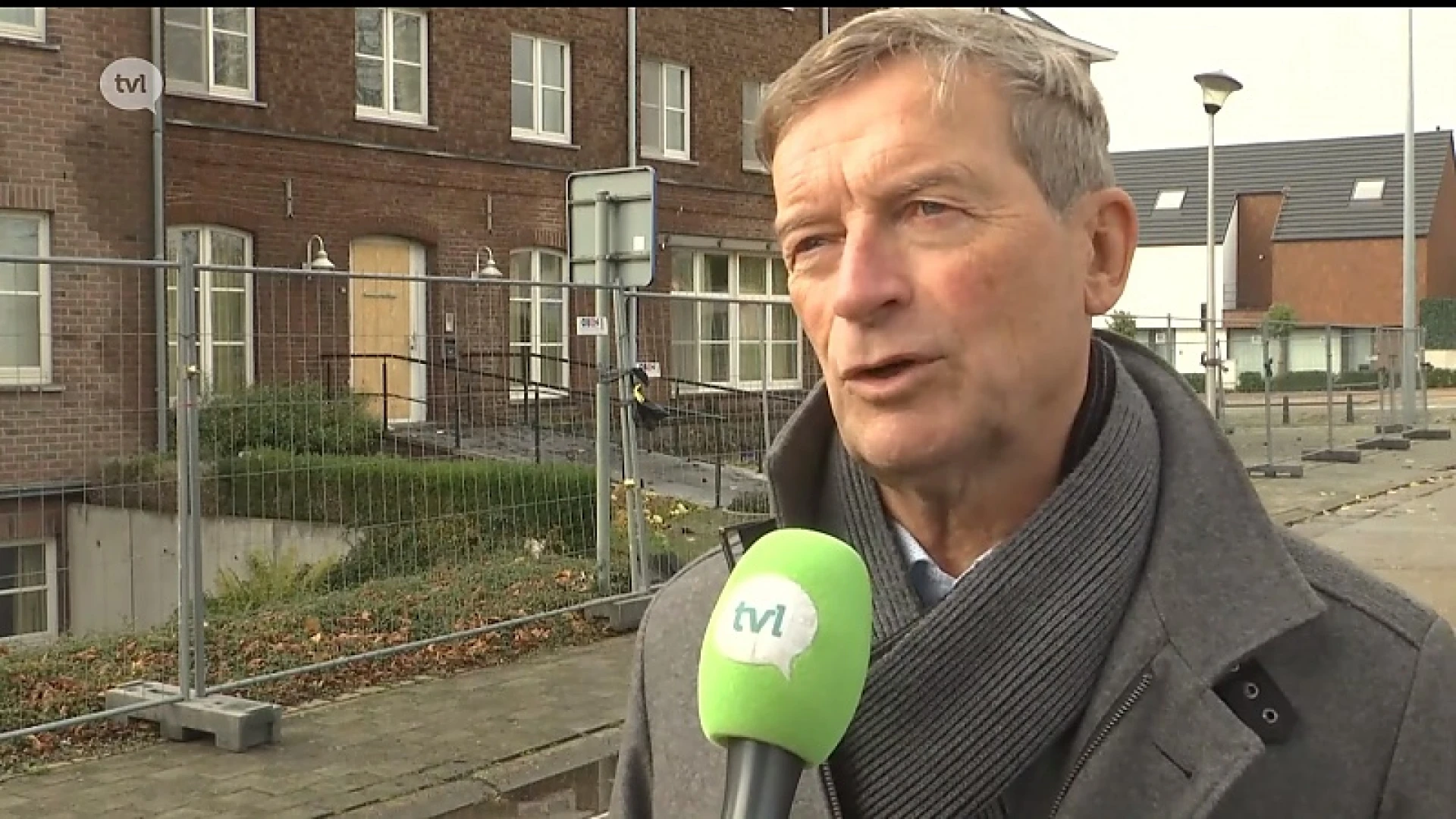 Burgemeester Sauwens: "Politie plaatst deze week camera's in buurt asielcentrum"