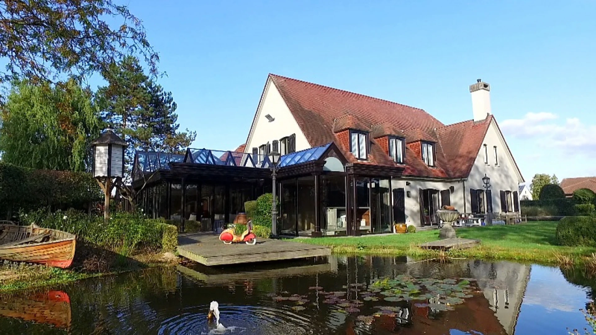 Villa met zwembad in Hasselt