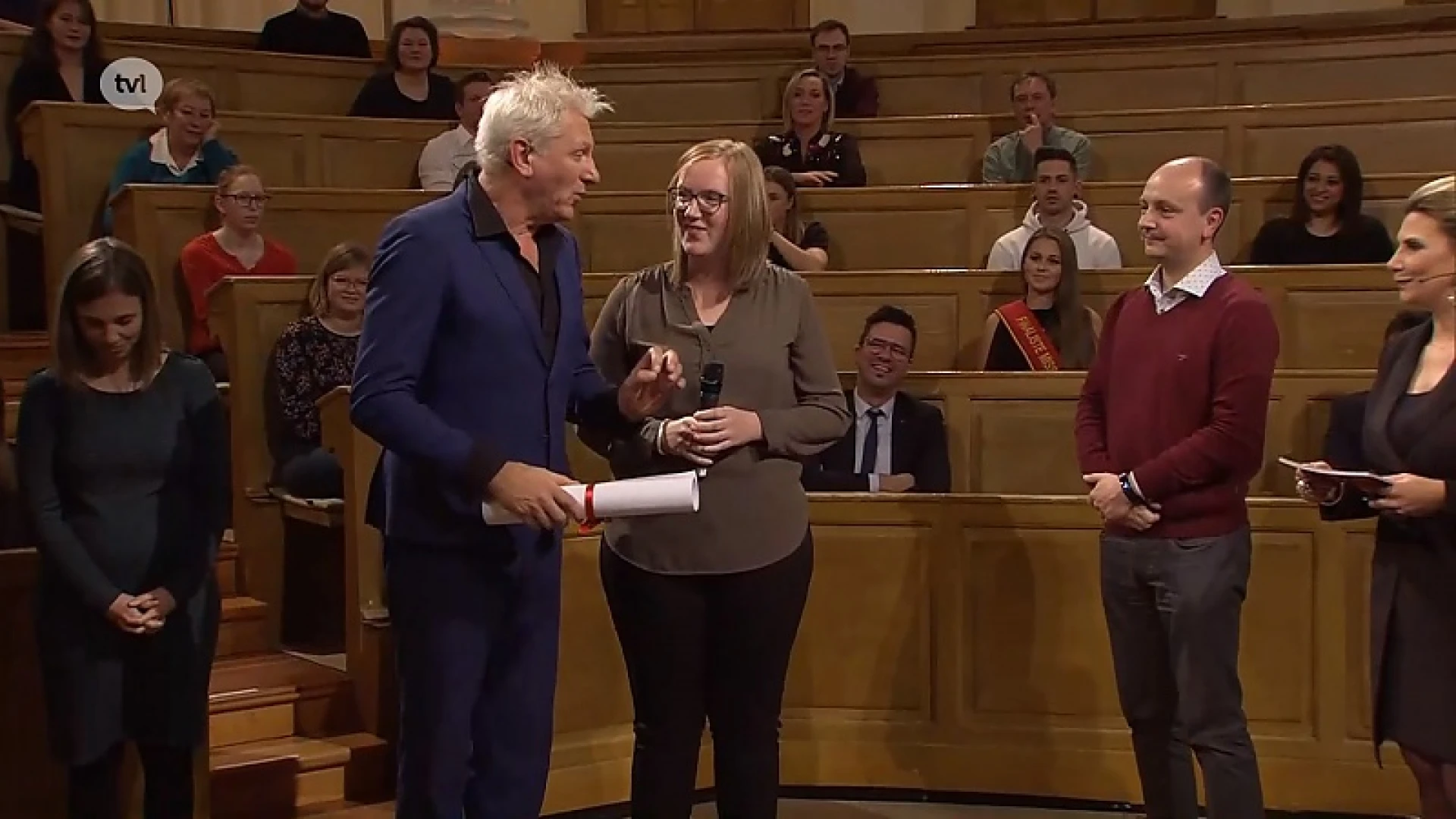 Britt Meeus wint Sinterklaasdictee 2019