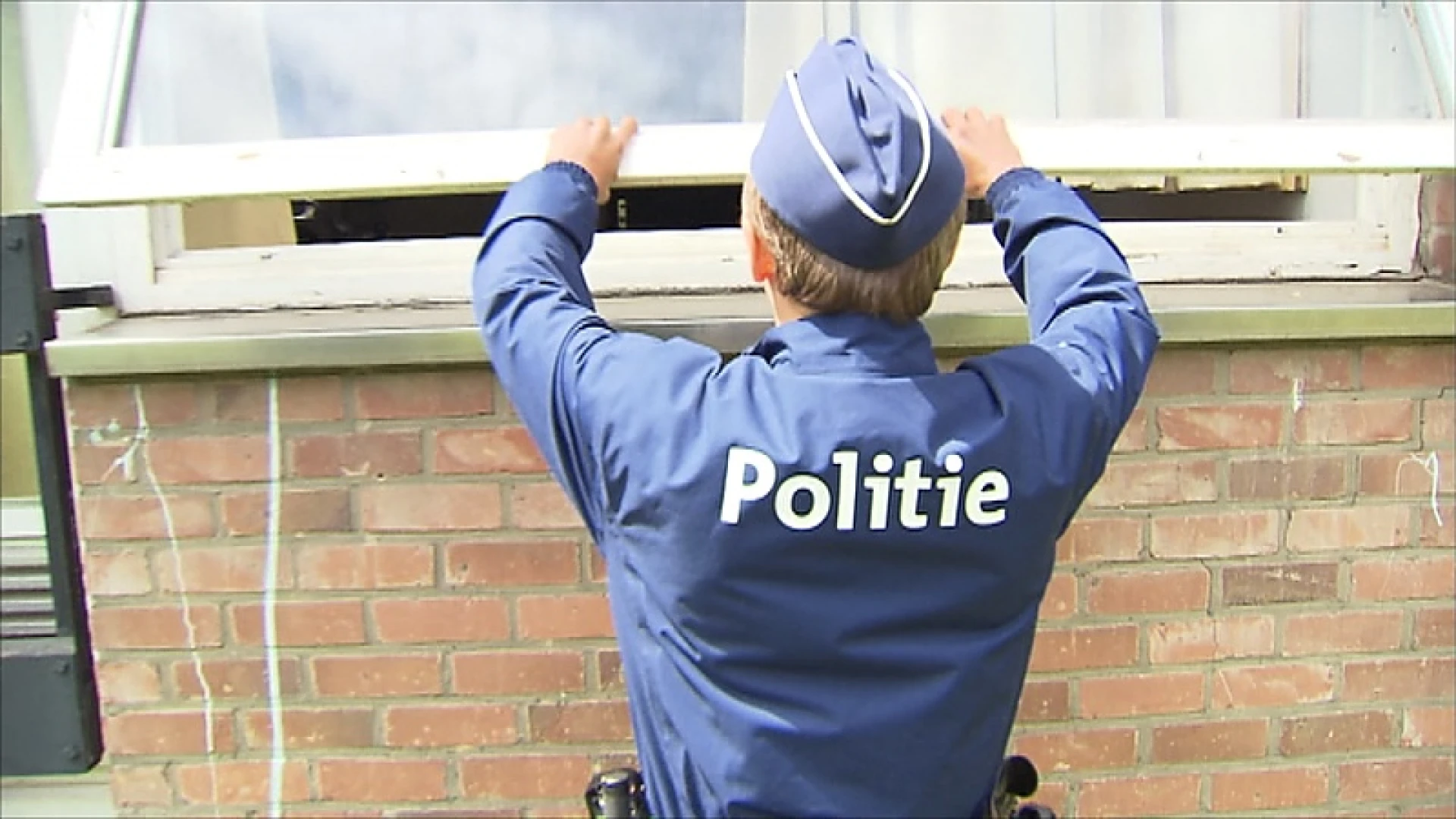Politie waarschuwt voor inbrekers op oudejaarsavond