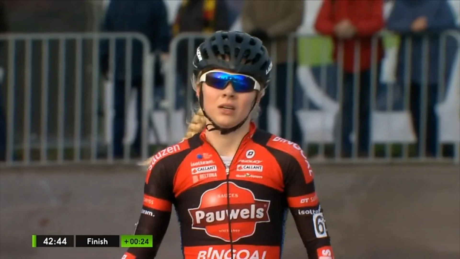 Laura Verdonschot houdt Limburgse eer hoog op BK veldrijden