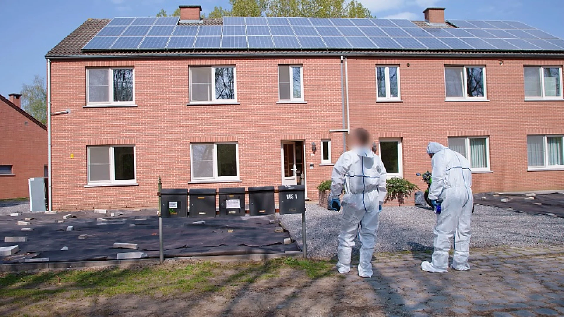 Halenaar die zelfmoord ex in scene zette, blijft in cel