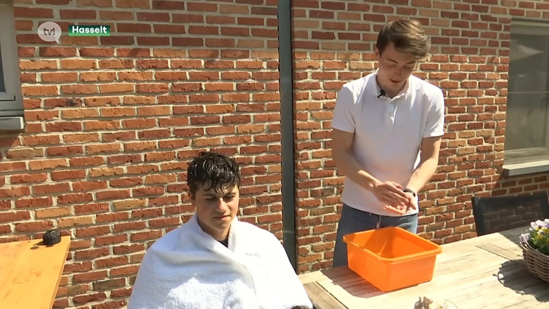 Minder plastic afval dankzij shampootablet die studenten UHasselt ontwikkelden