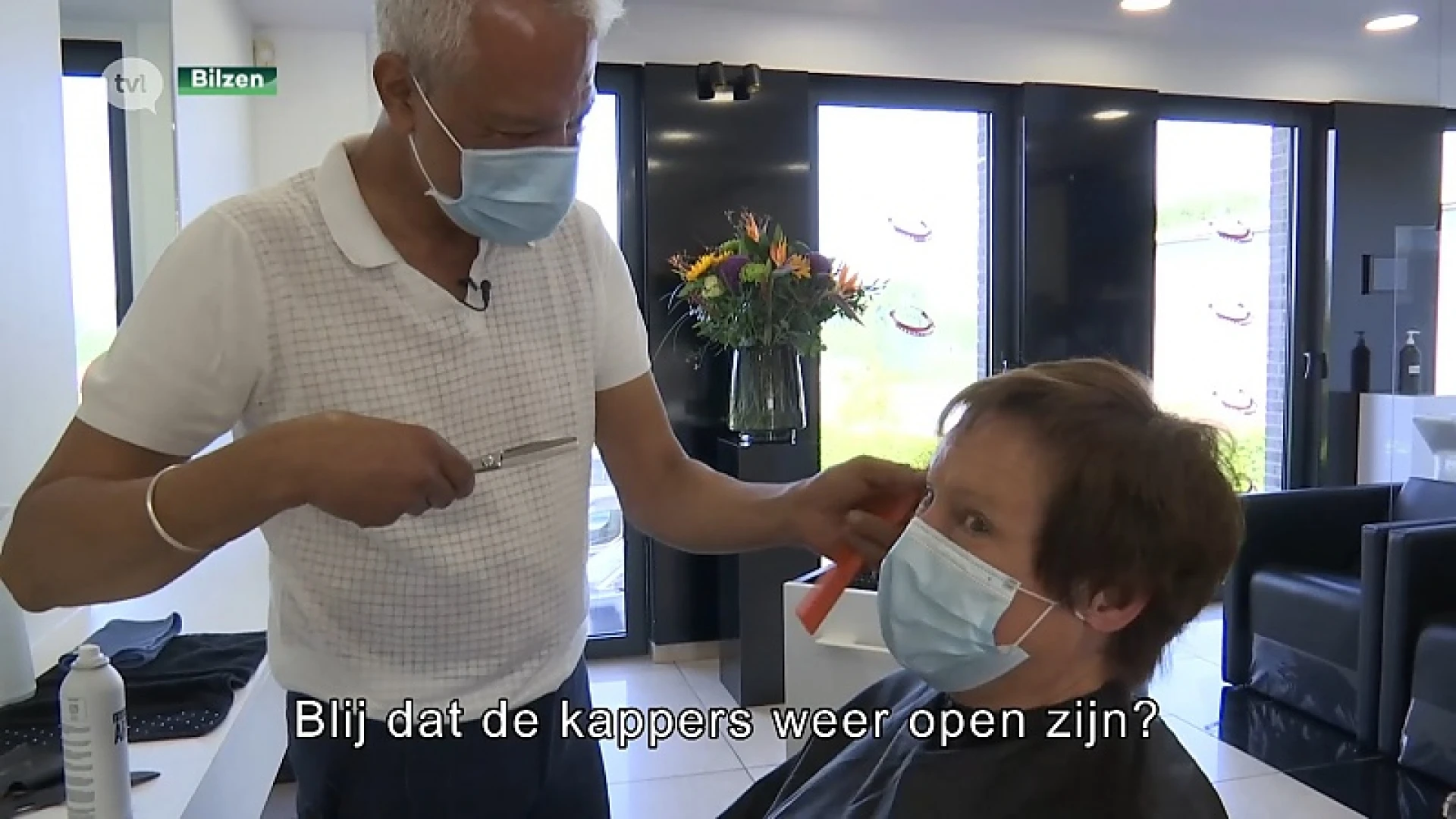 Iedereen wil van 'coupe corona af': kappers hebben het druk op hun eerste dag