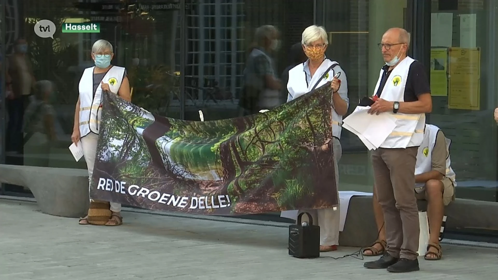 Grootouders voor het Klimaat voeren actie tegen industriezone in natuurgebied Groene Delle