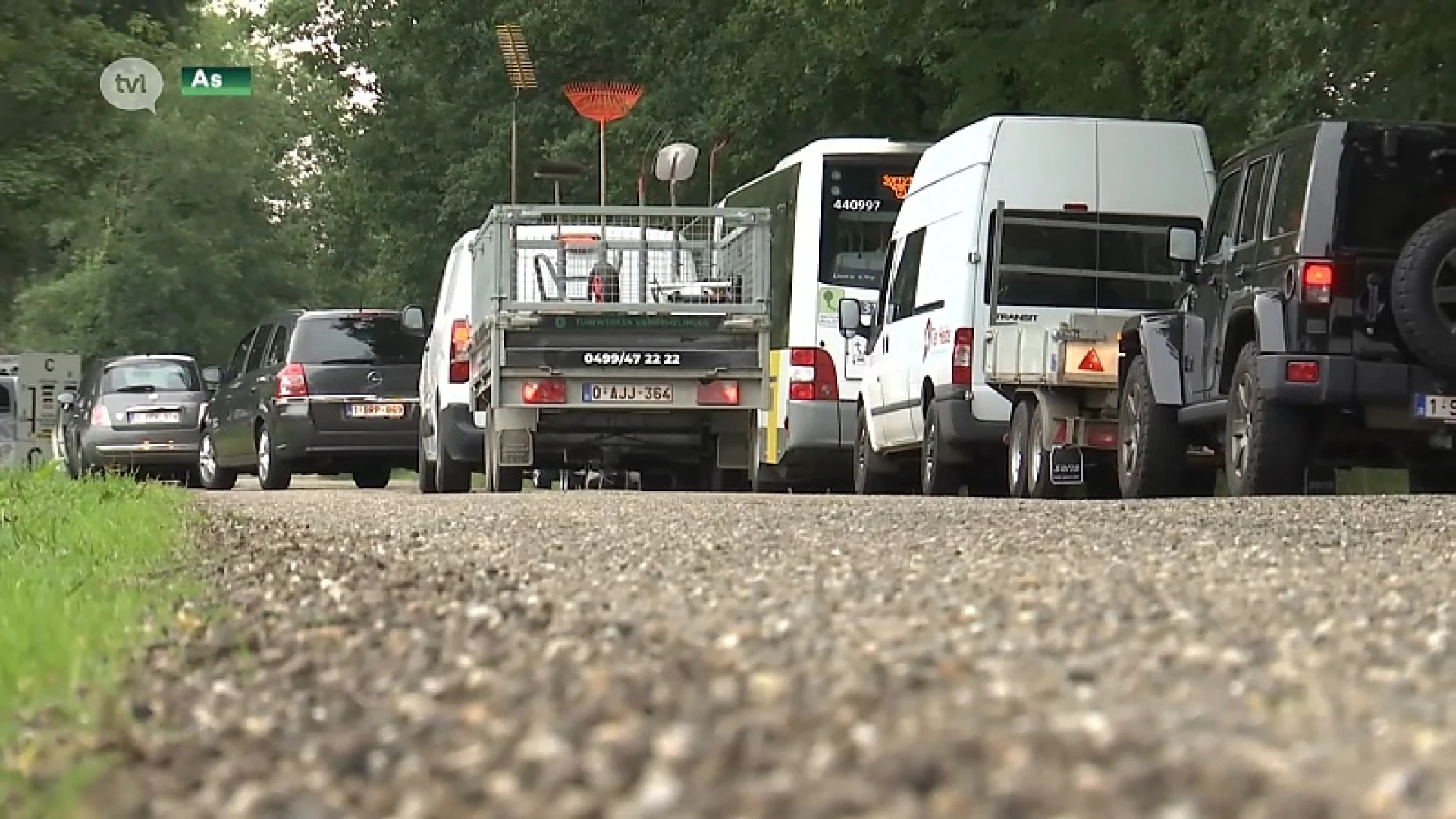 Buurt is overlast aan drukke autokeuring in As beu